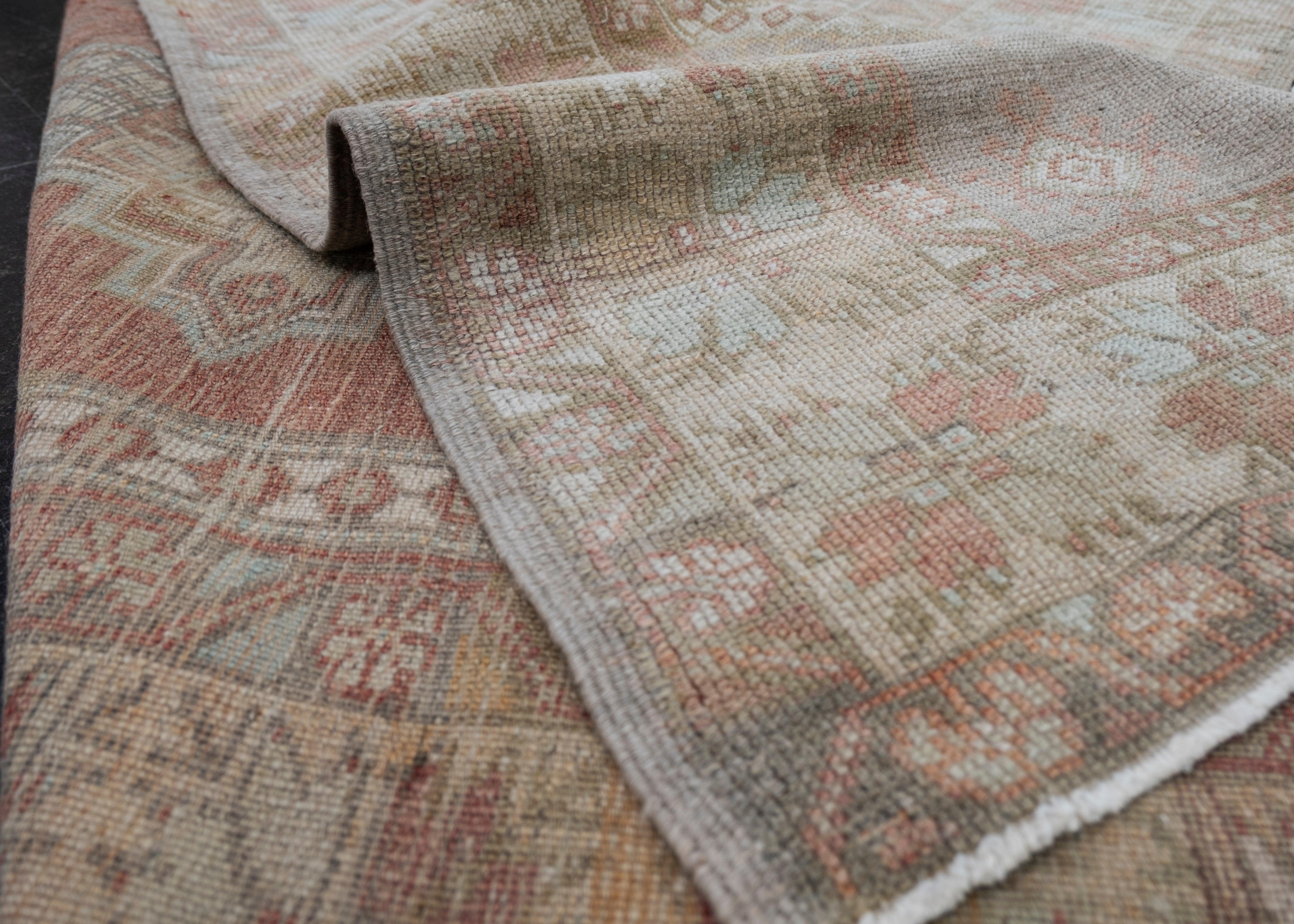 Türkischer Anatolischer Vintage-Teppich 4' x 7'3
