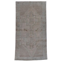 Türkischer Anatolischer Vintage-Teppich 4'2" x 7'11" #6026