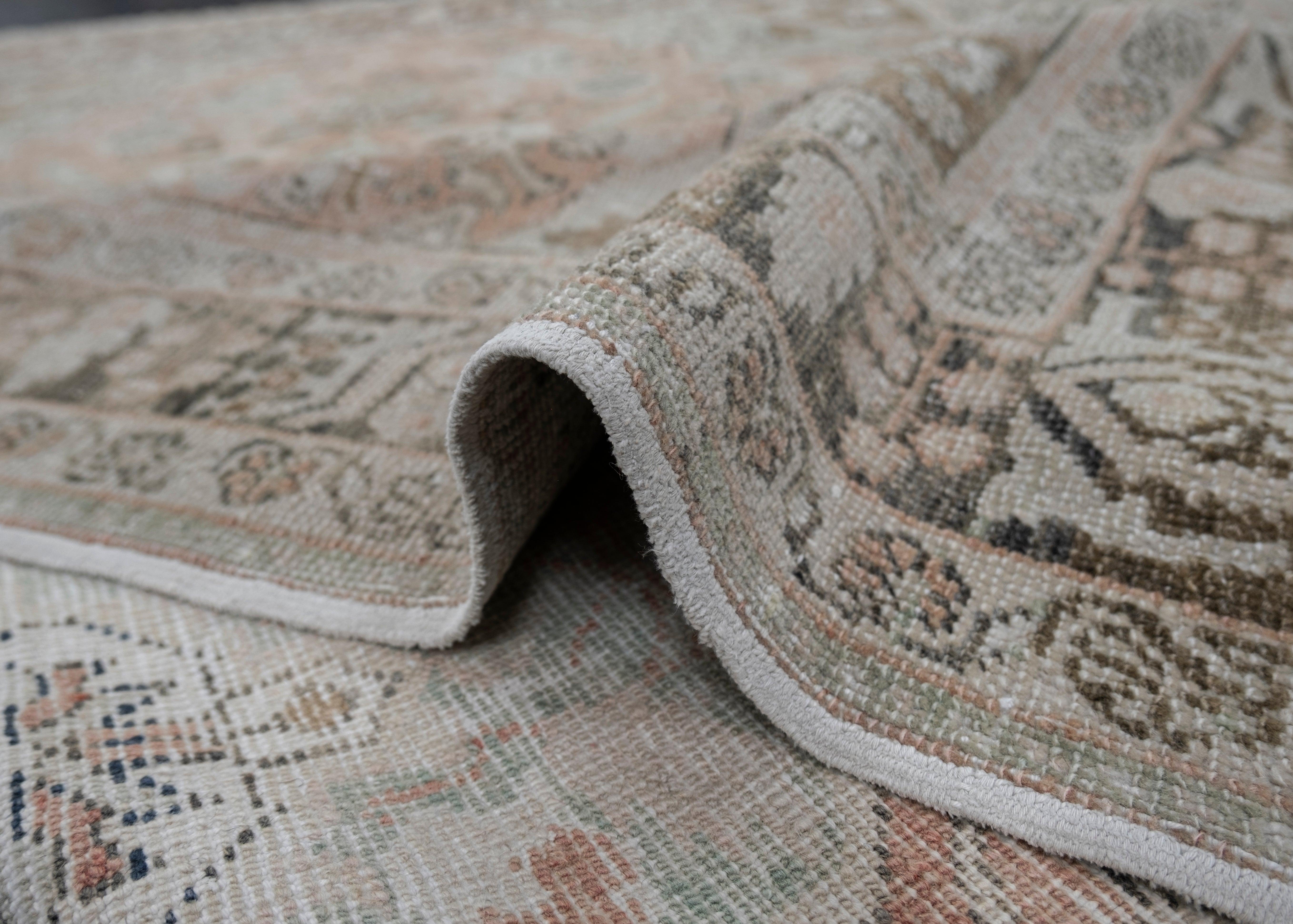 Turkish Vintage Anatolian Rug 4'4