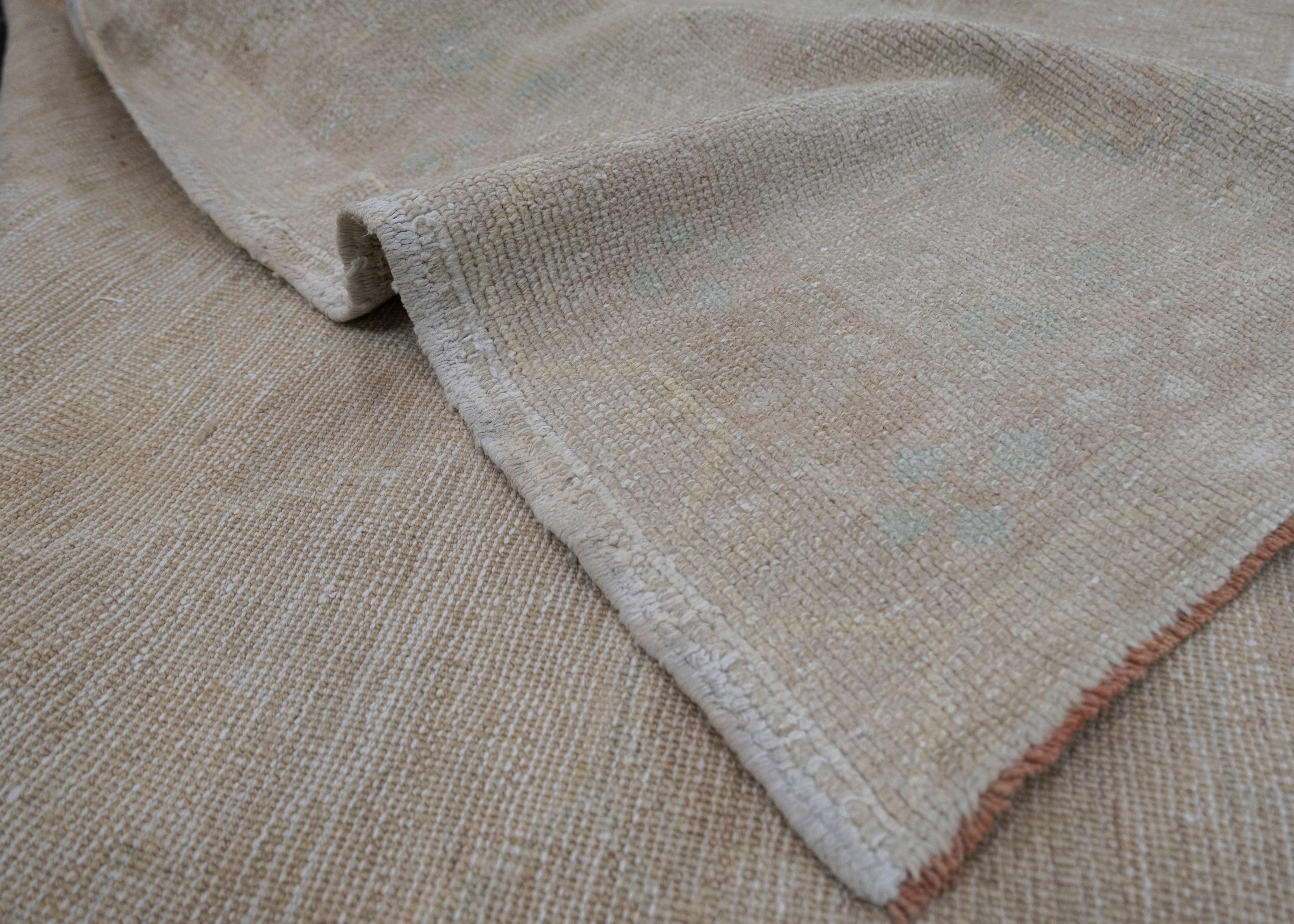Tapis turc vintage d'Anatolie 4'4