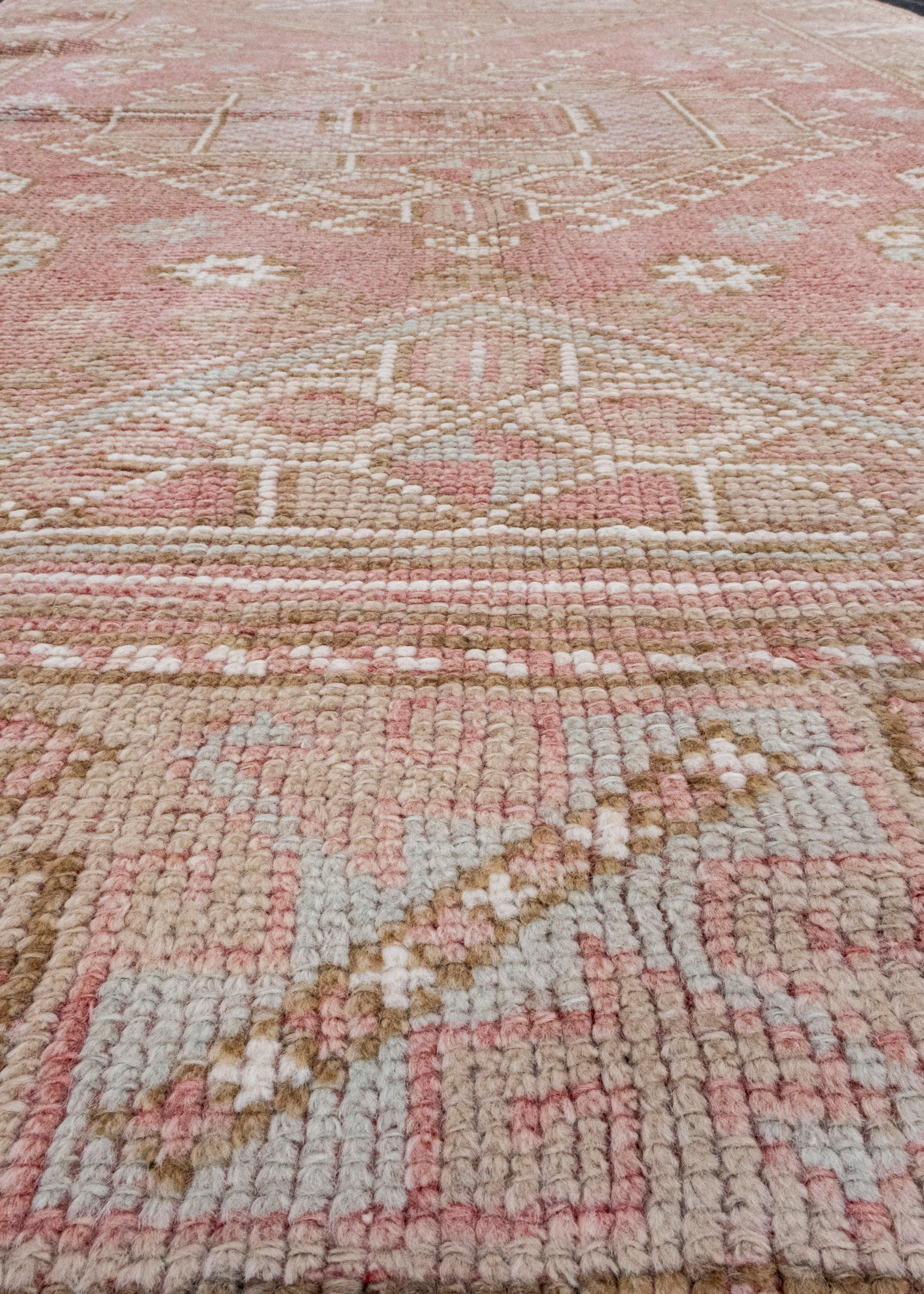 Türkischer Anatolischer Vintage-Teppich 4'5