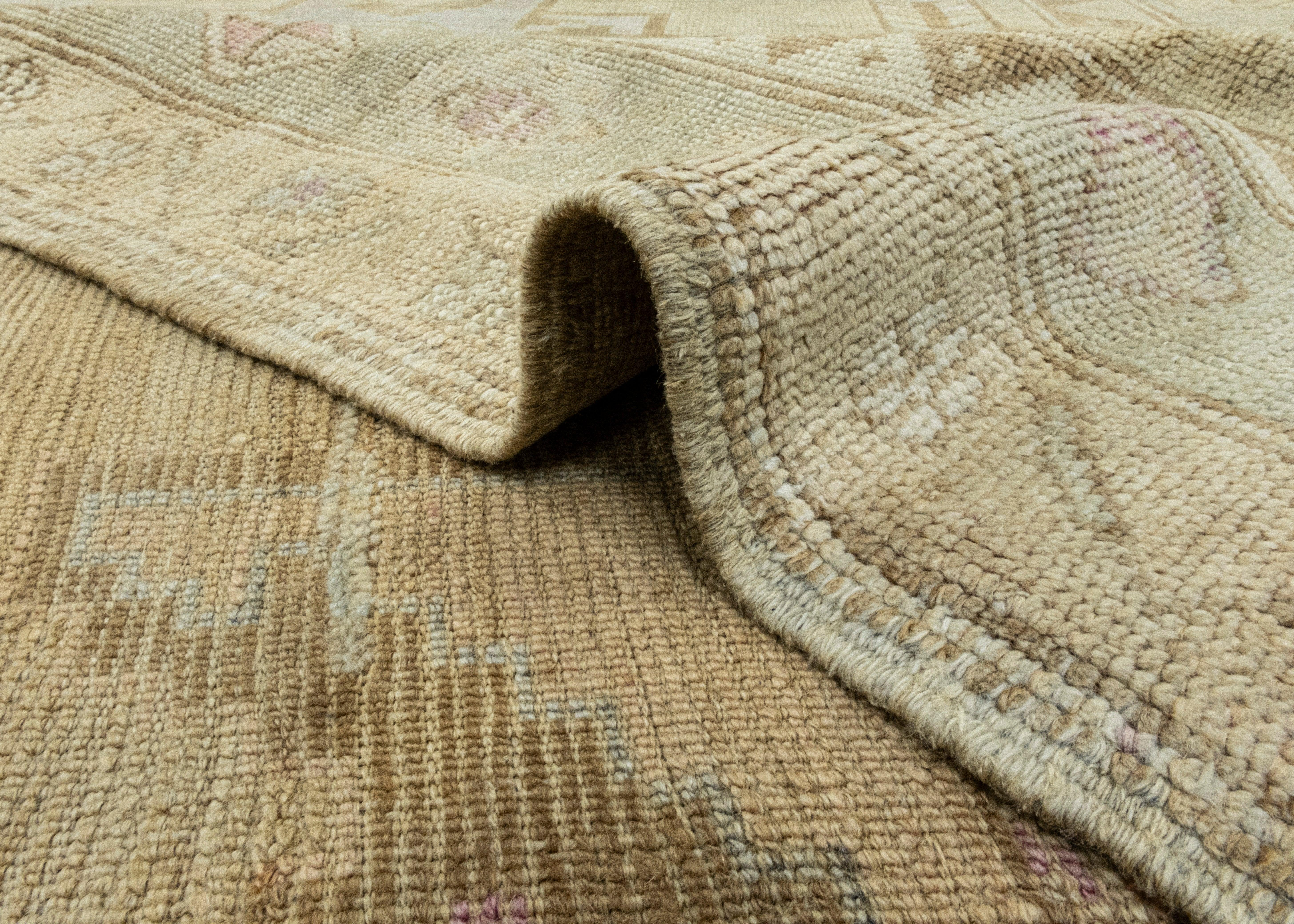 Turkish Vintage Anatolian Rug 5'9