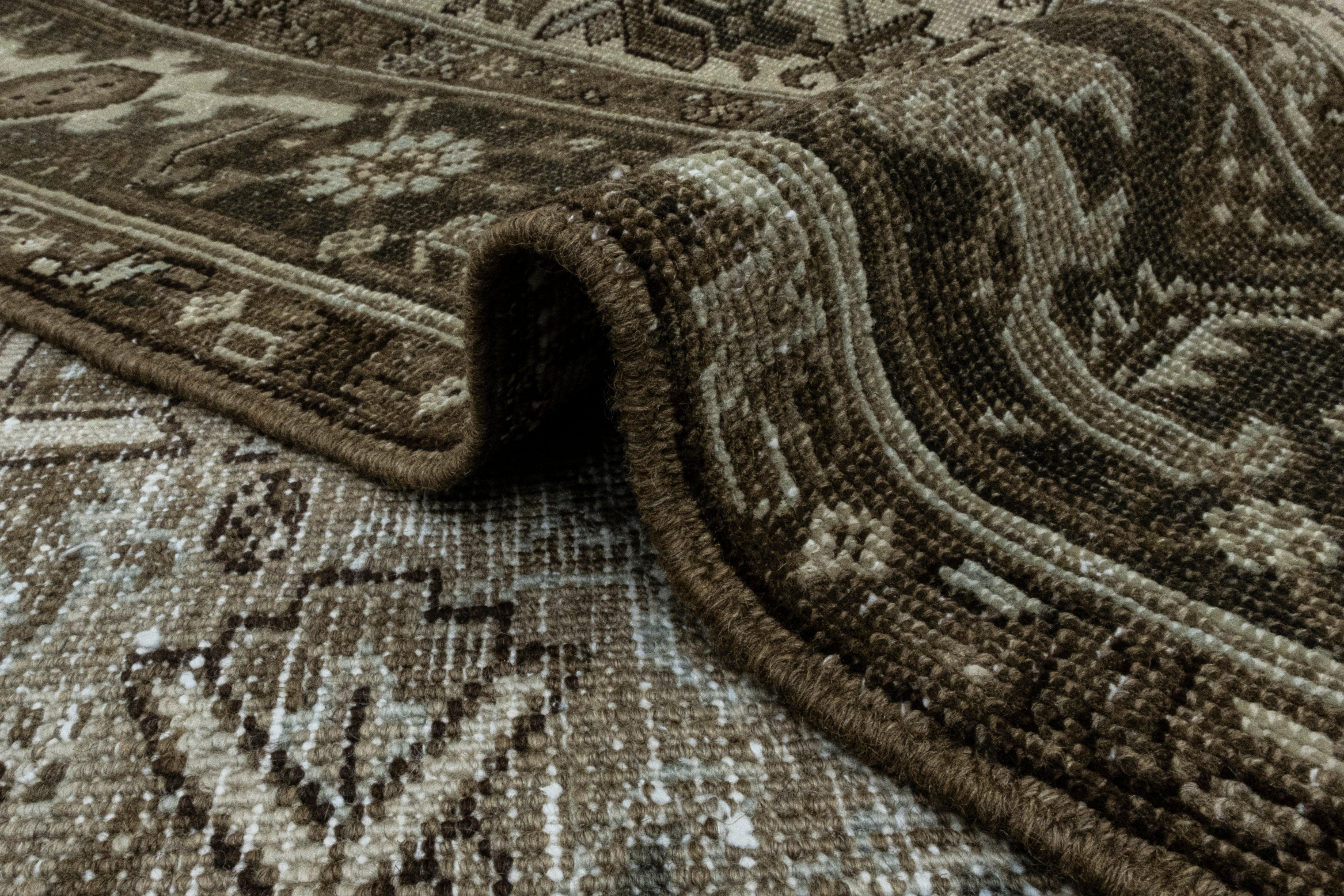 Tapis turc vintage d'Anatolie 8'1