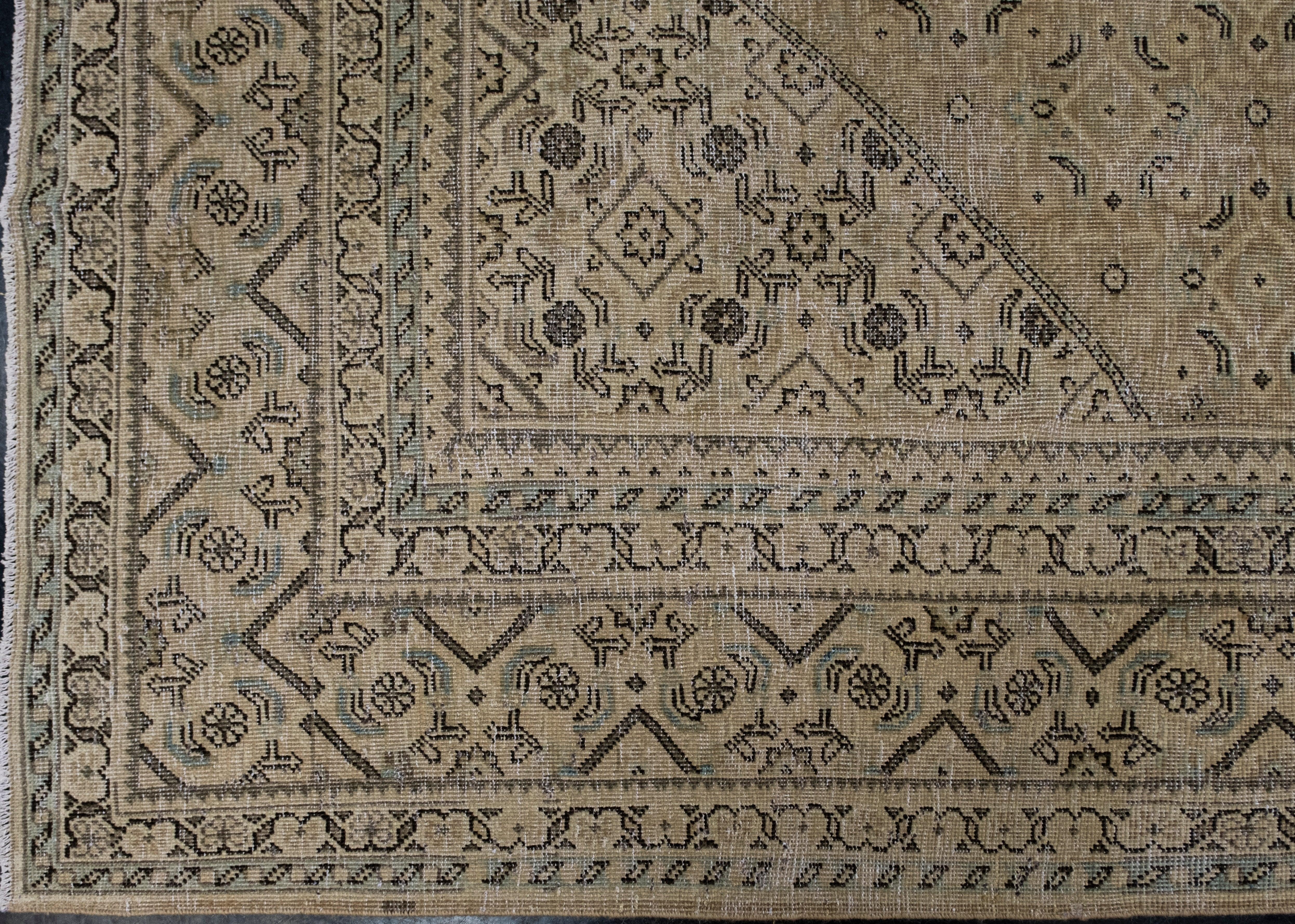 Turkish Vintage Anatolian Rug 9'5