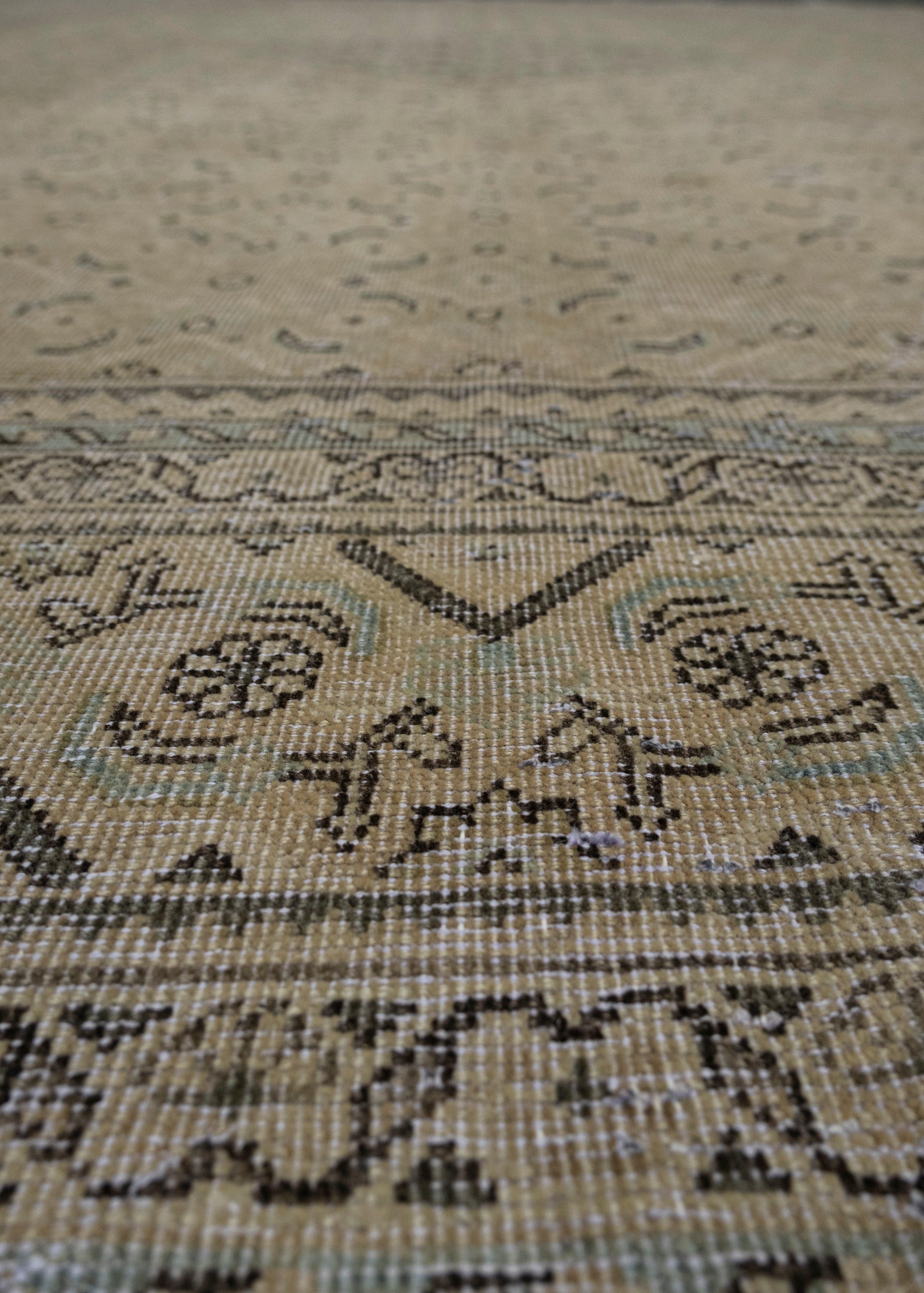 Wool Turkish Vintage Anatolian Rug 9'5