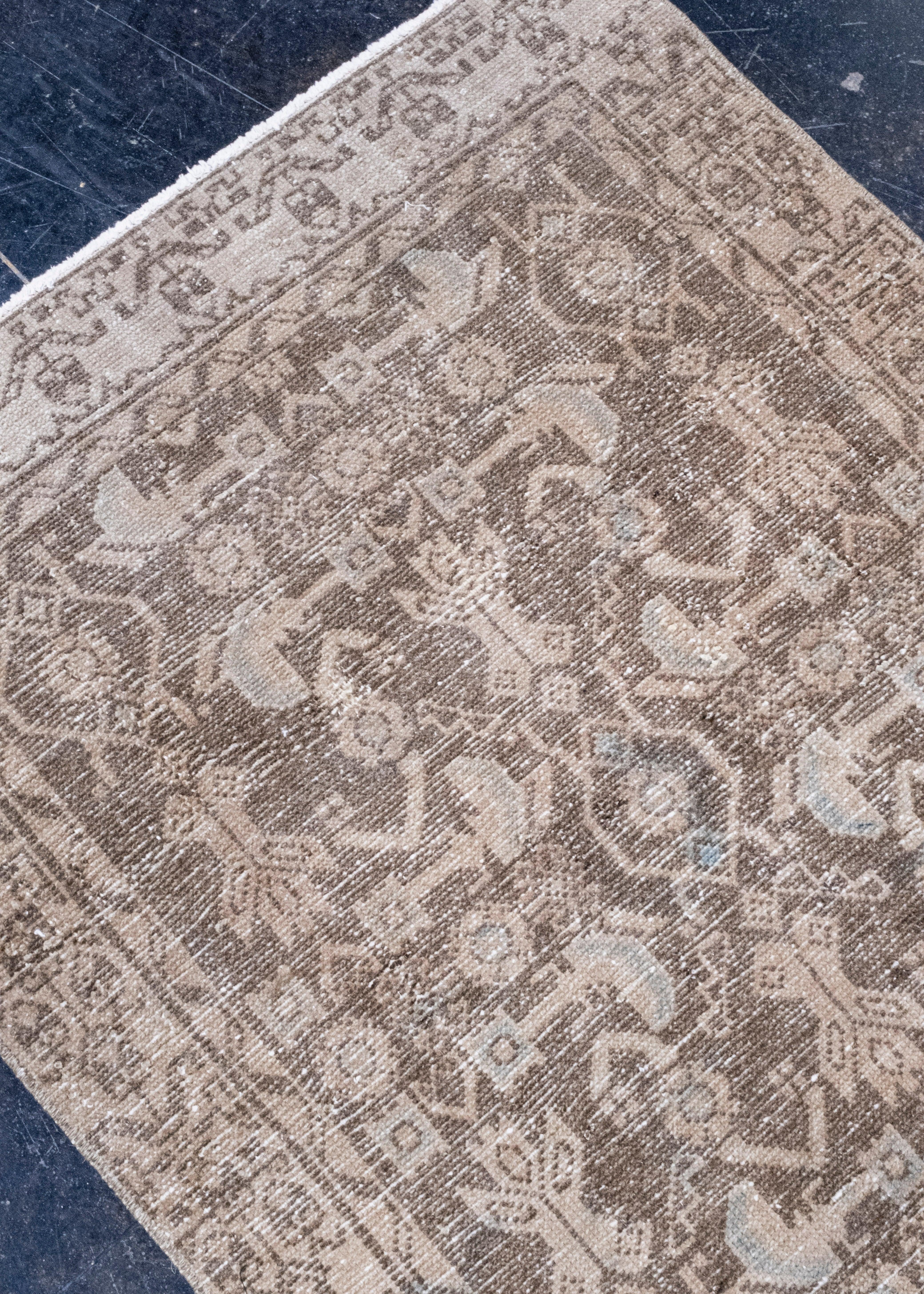 Türkischer Anatolischer Vintage-Läufer im Anatolischen Stil 2'8