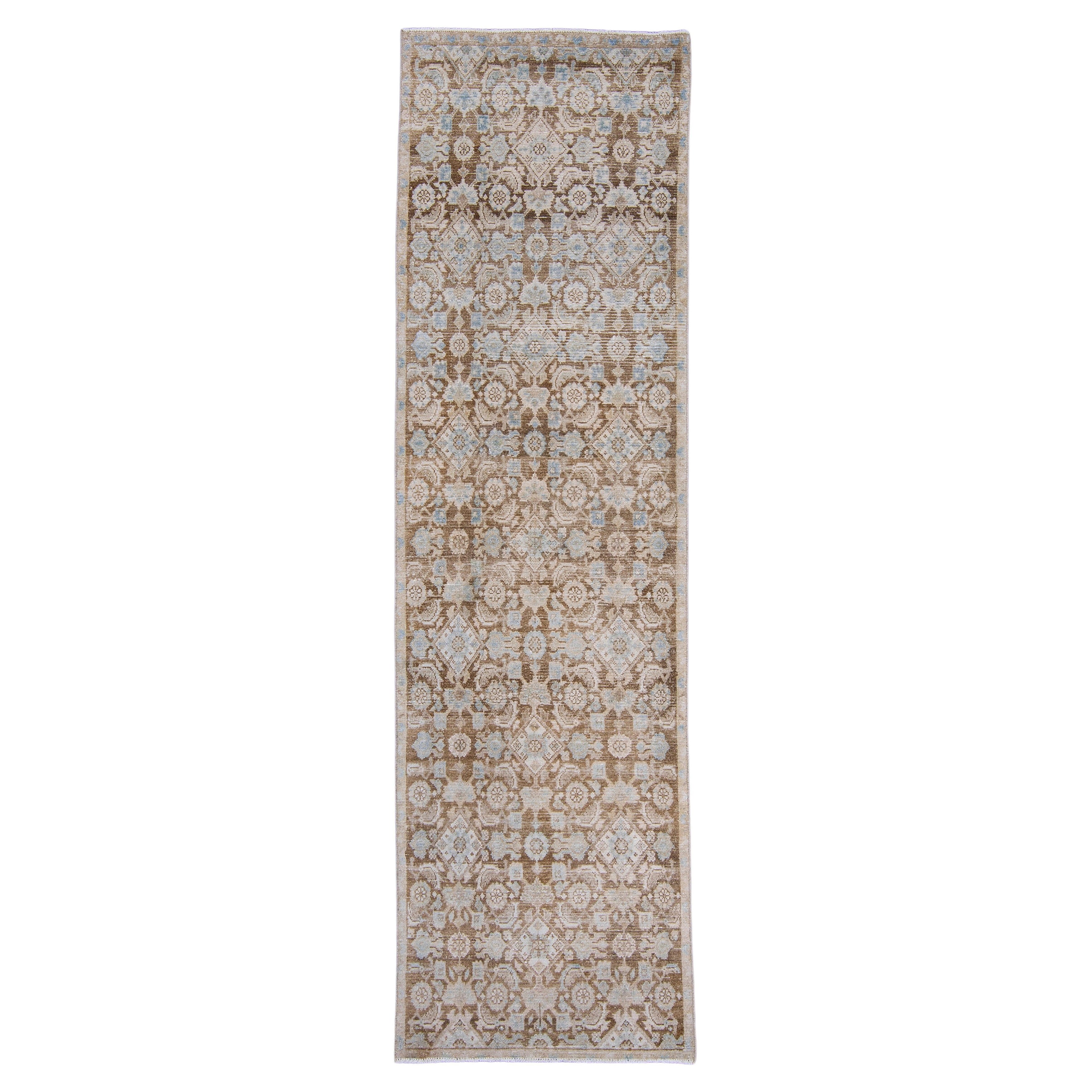 Türkischer Anatolischer Vintage-Läufer im Anatolischen Stil 2'9" x 9'6" #7001