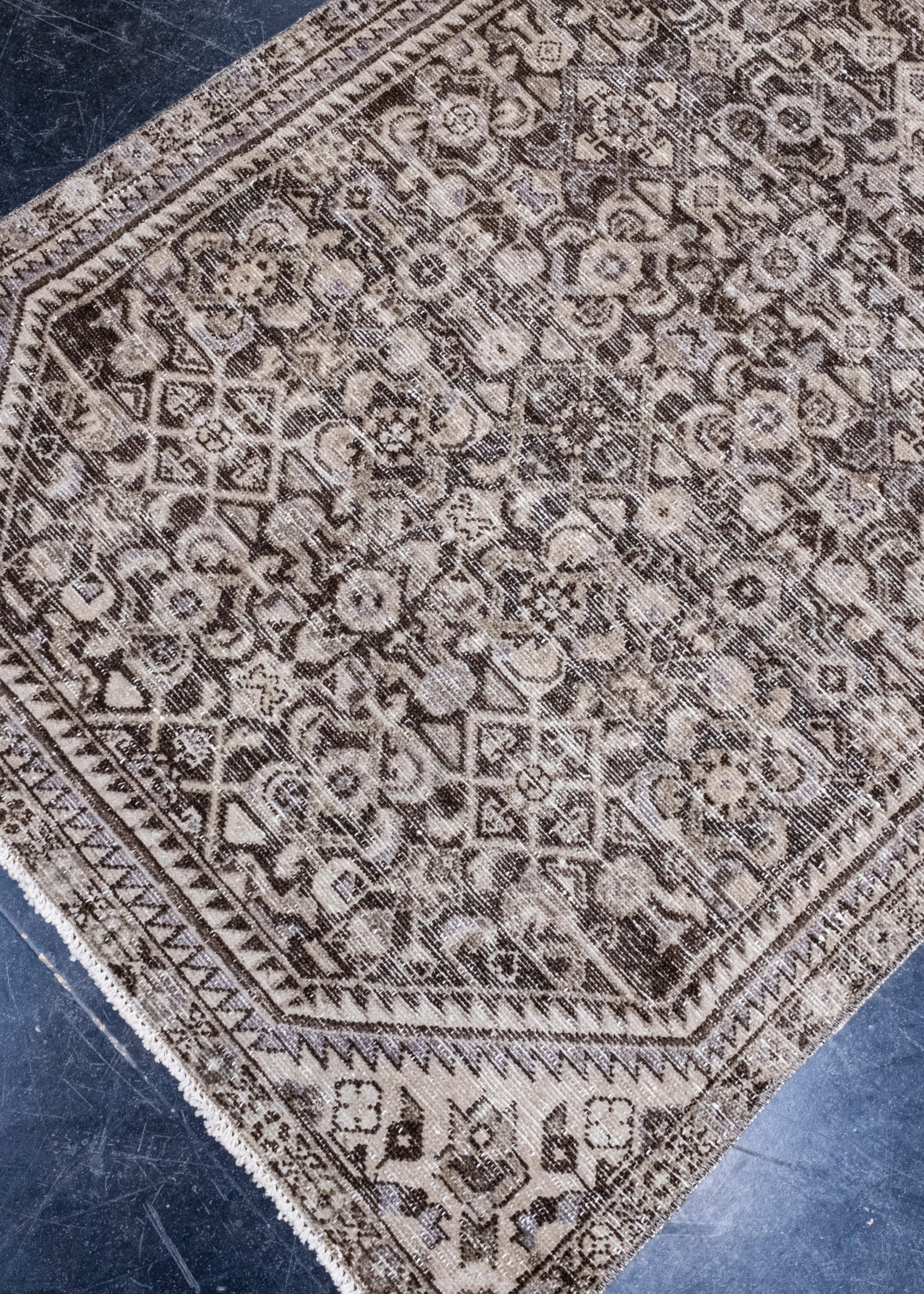 Türkischer Anatolischer Vintage-Läufer im Anatolischen Stil 3' x 11'9