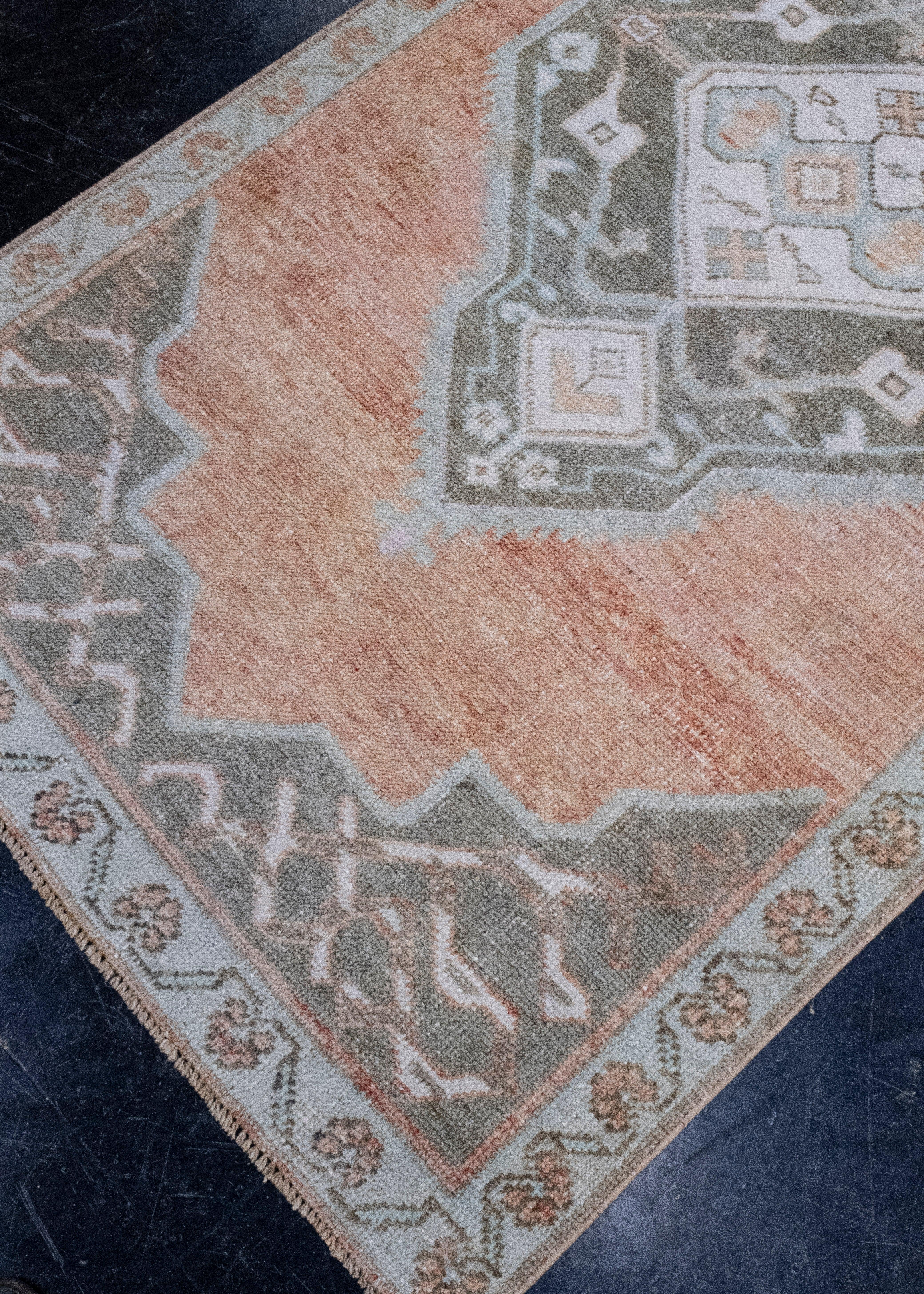 Turc Tapis de couloir turc vintage d'Anatolie 3'4