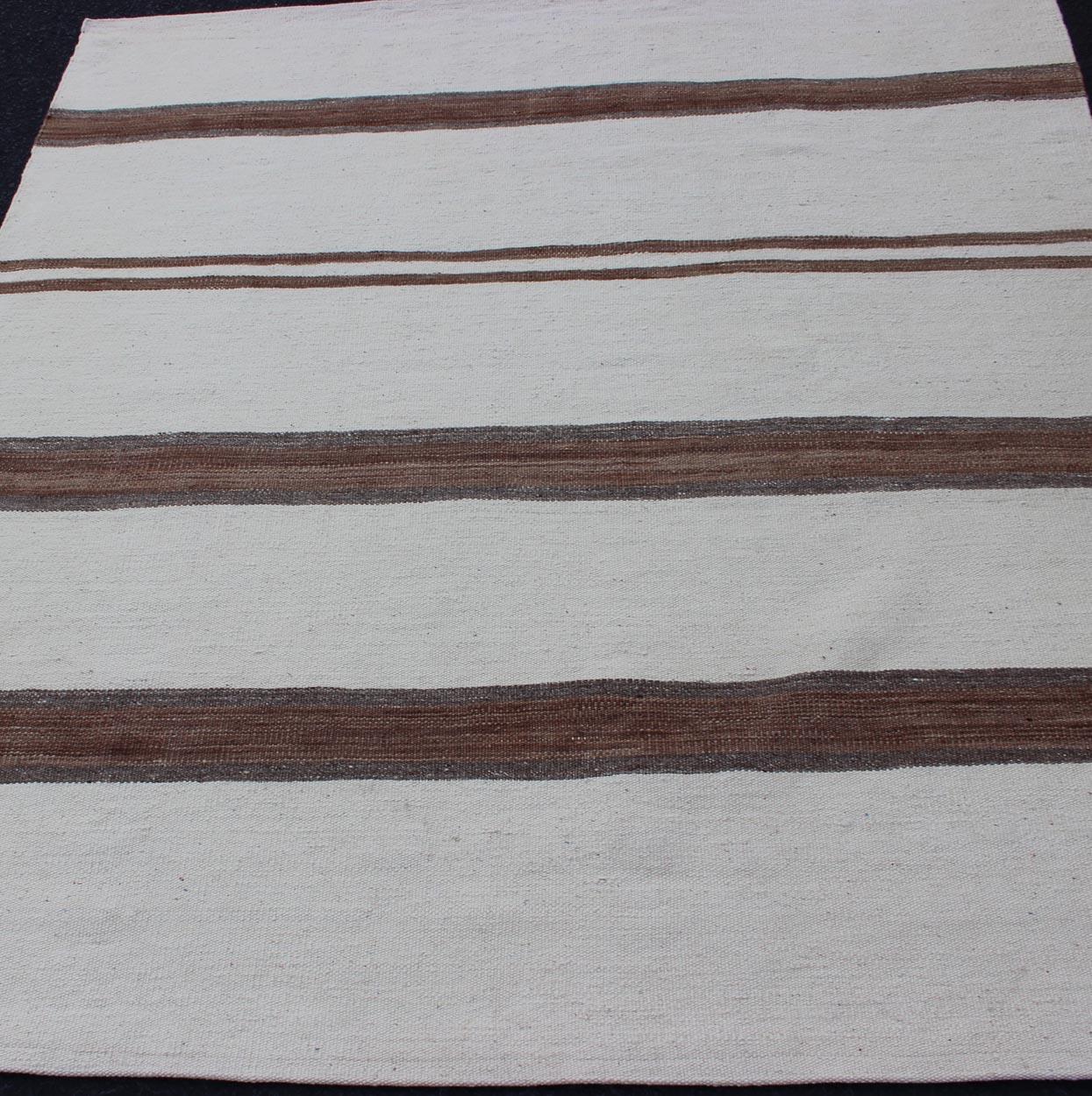 Turkish Vintage Kilim Flat-Weave Rug in Off White, Brown with Stripe Design In Excellent Condition For Sale In Atlanta, GA