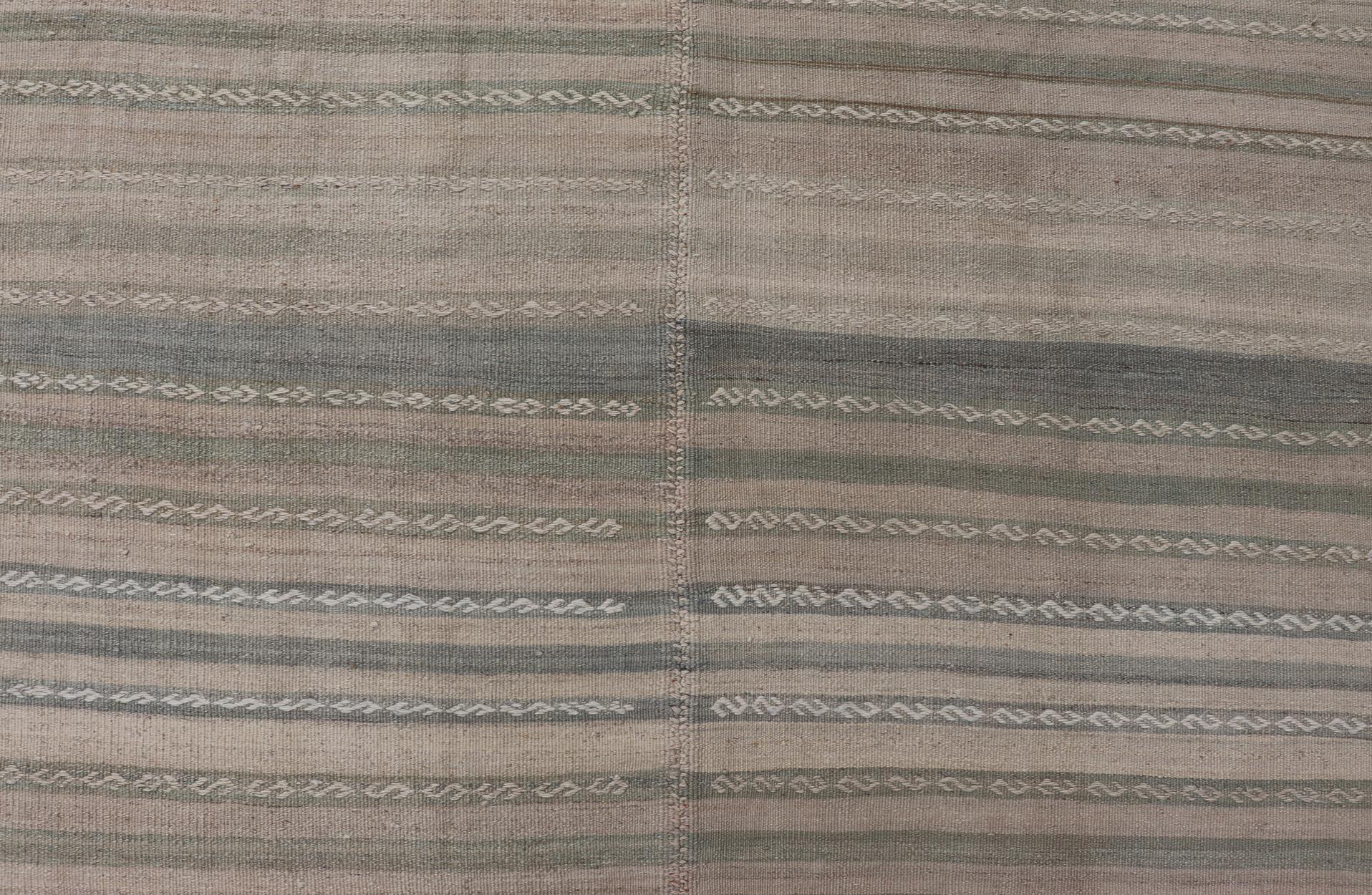 Turkish Vintage Kilim Gallery Rug With Soft Earthy Stripes 4'10 x 12'7 In Good Condition For Sale In Atlanta, GA