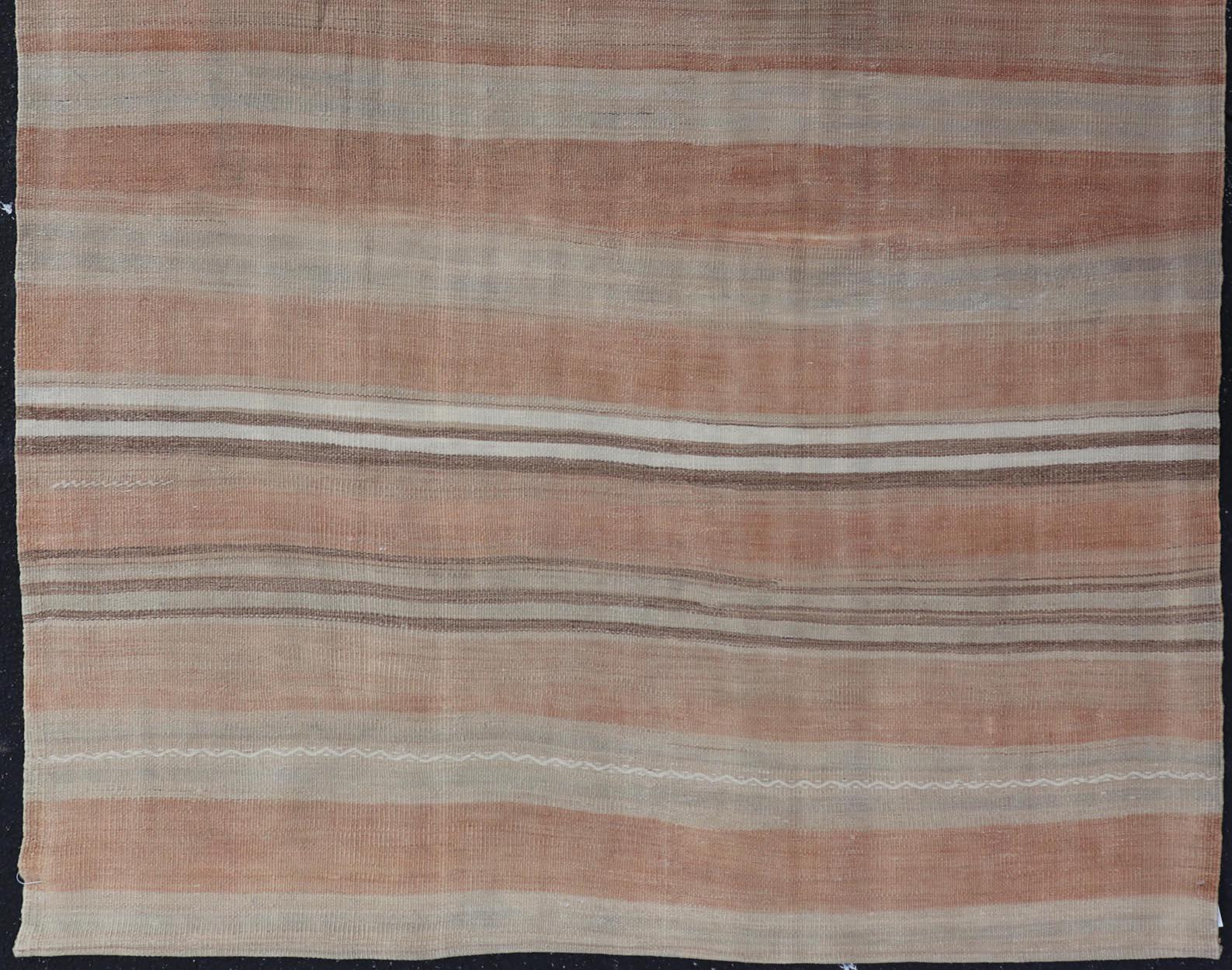Alfombra Kilim Vintage Turca en Cálidos Tonos Tierra de Marrón y Gris 4'7 x 6'5 en venta 1