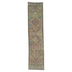 Türkischer Vintage-Teppich 76 cm x 325 cm #20679