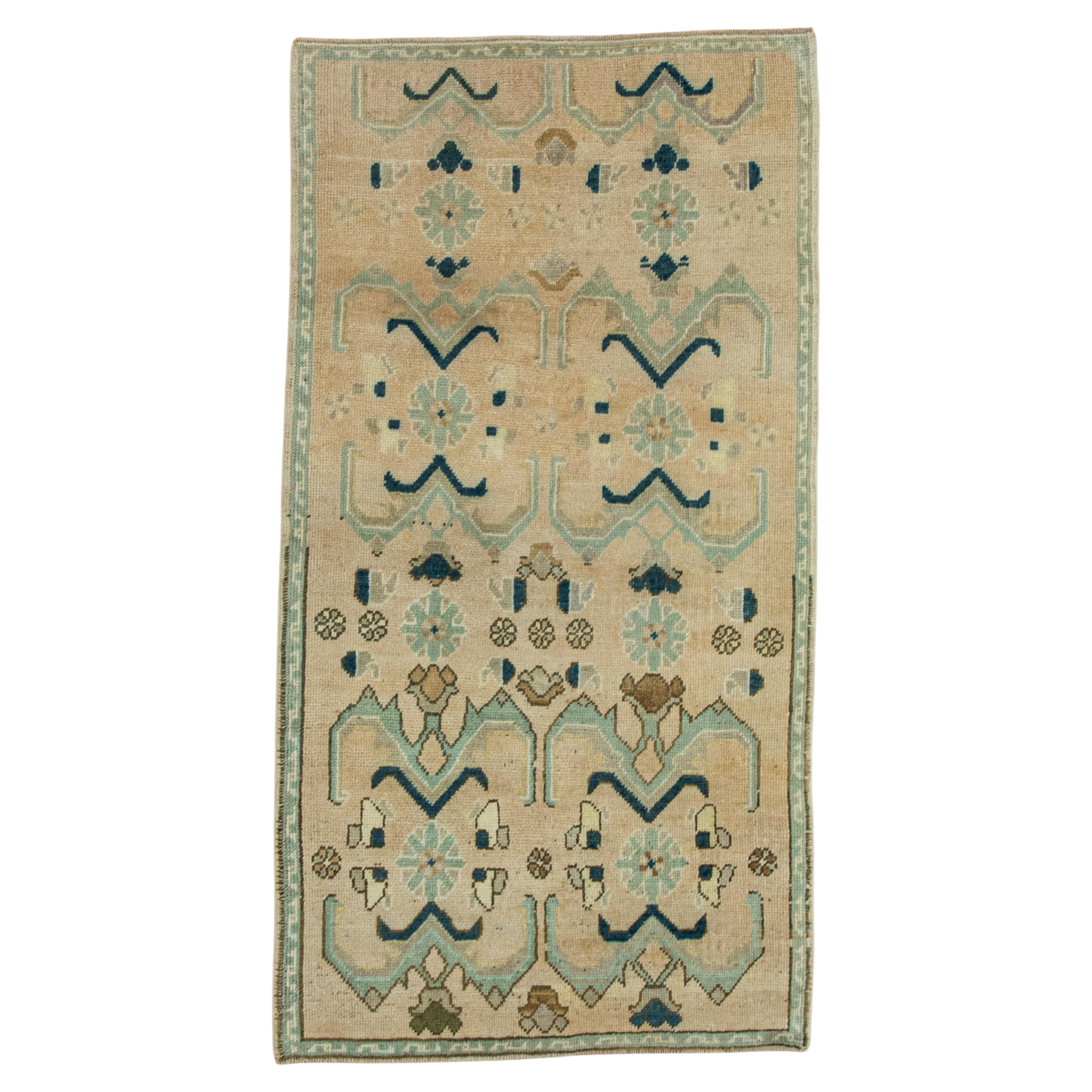 Turkish Vintage Rug  3' x 5'10" #20828