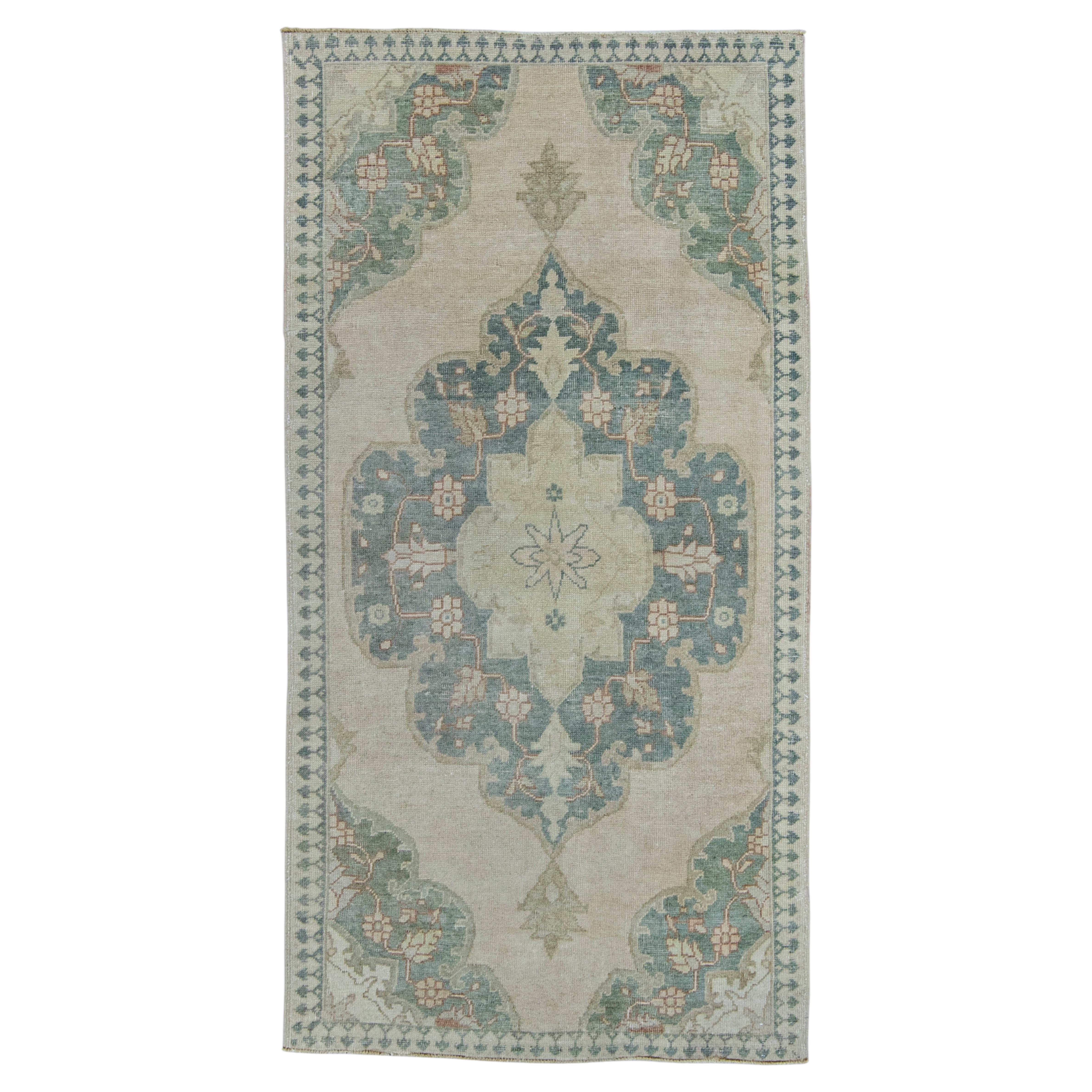 Turkish Vintage Rug 3'5" x 6'8" #20547