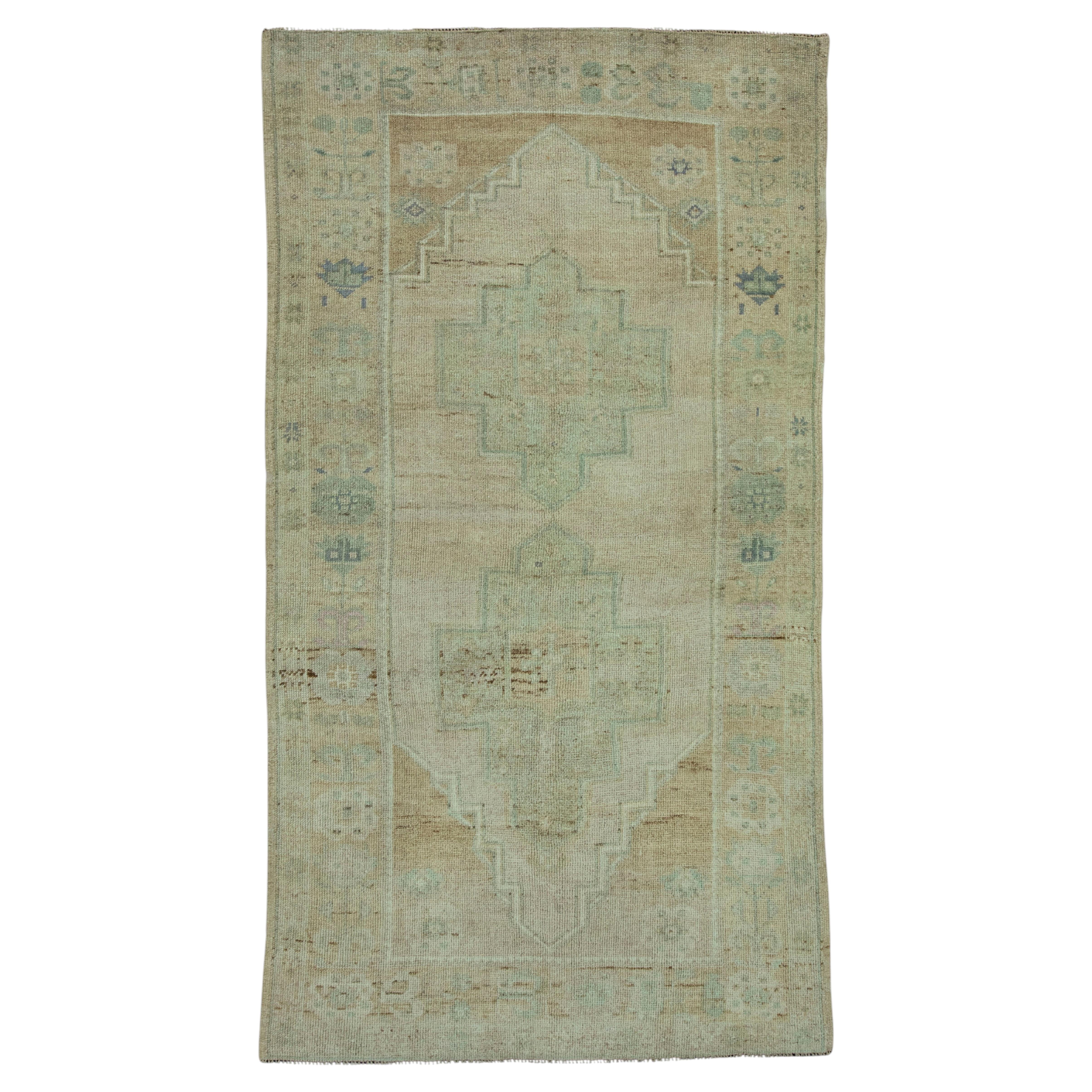 Turkish Vintage Rug 4'2" x 7'9" #20814