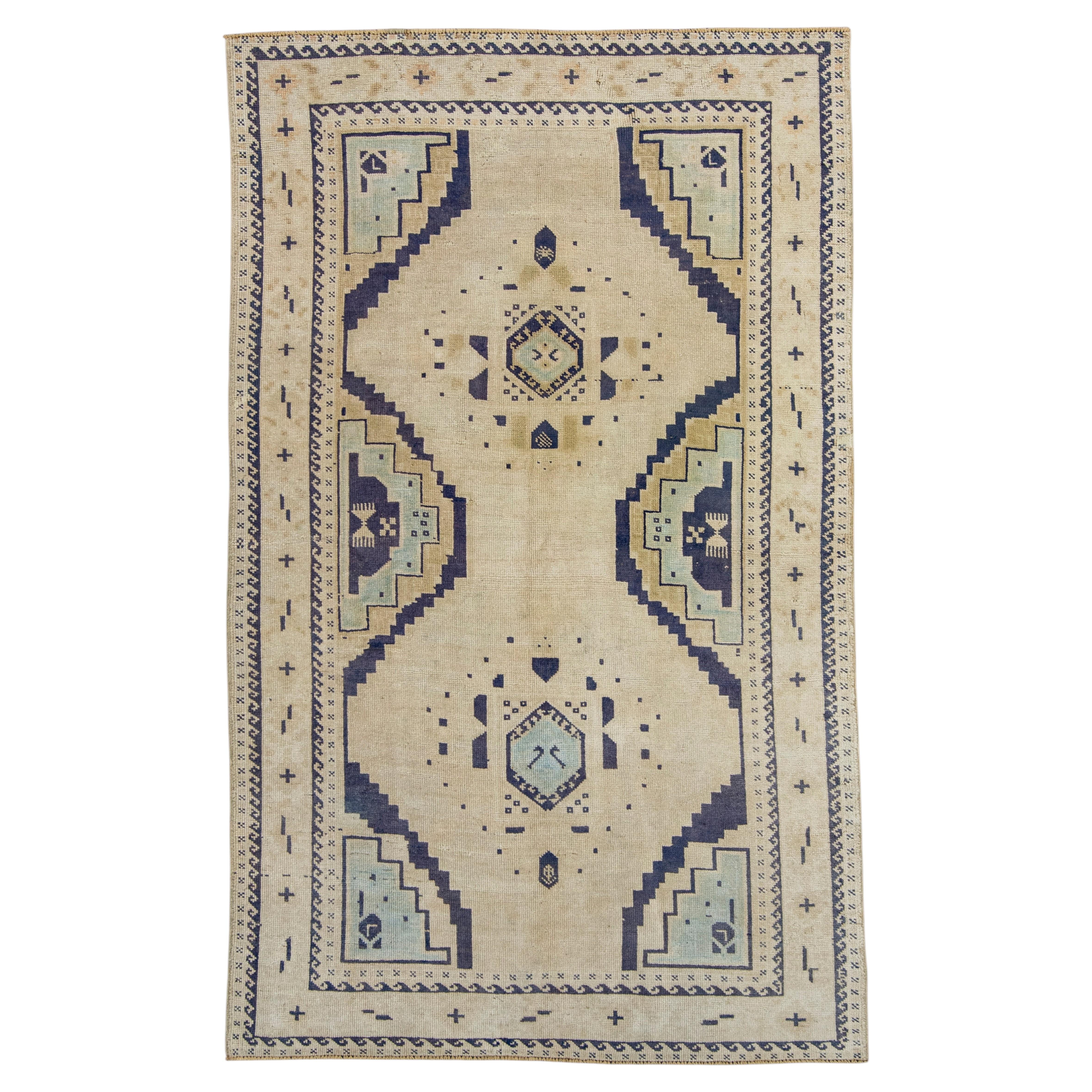Turkish Vintage Rug 4'4" x 7'1" #17505 For Sale