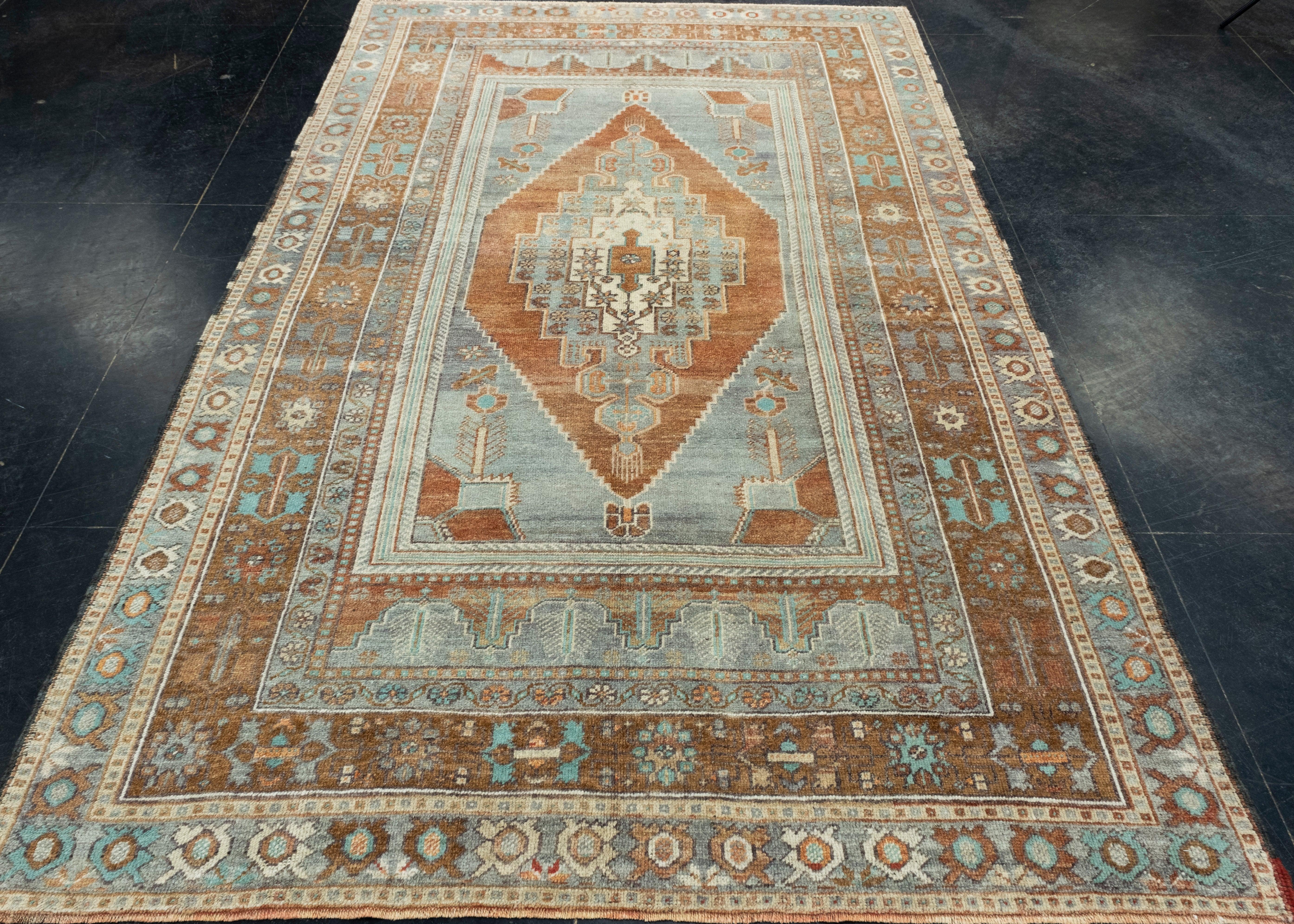 Turkish Vintage Rug 5'4