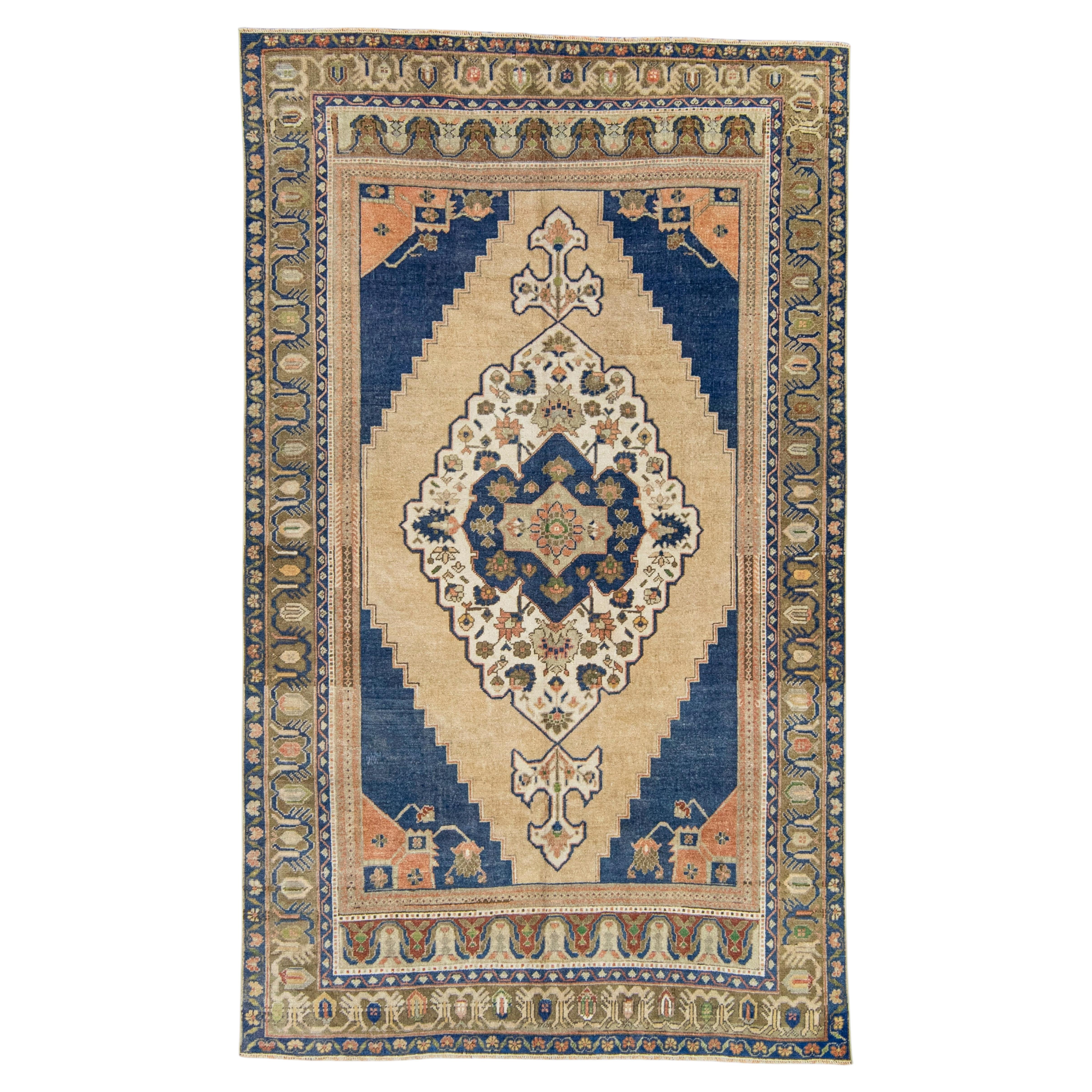 Turkish Vintage Rug  5'6" x 9'2" #21000