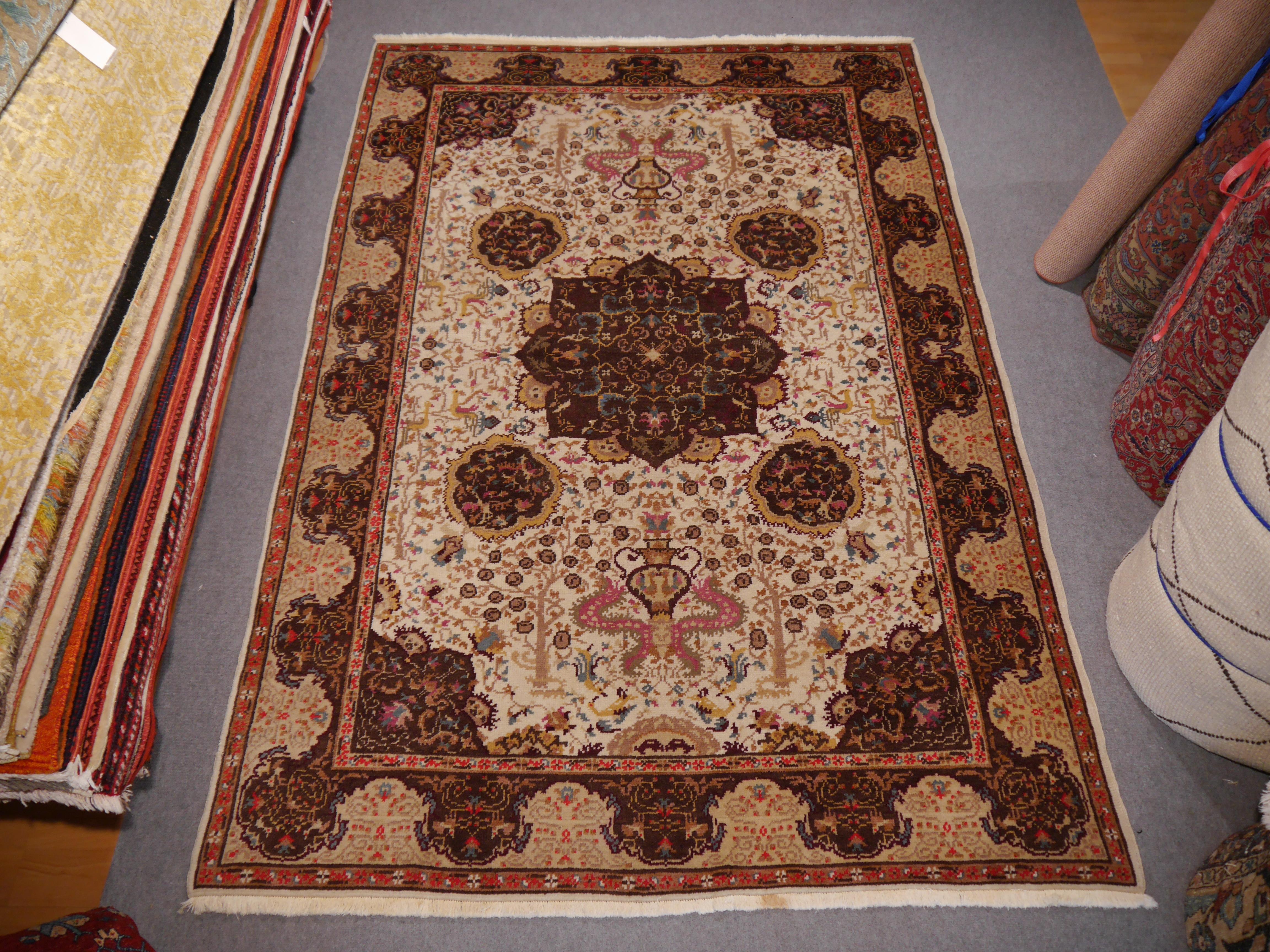 Turkish Vintage Rug Hand Knotted Medaillon Design Beige Brown Area Carpet For Sale 5