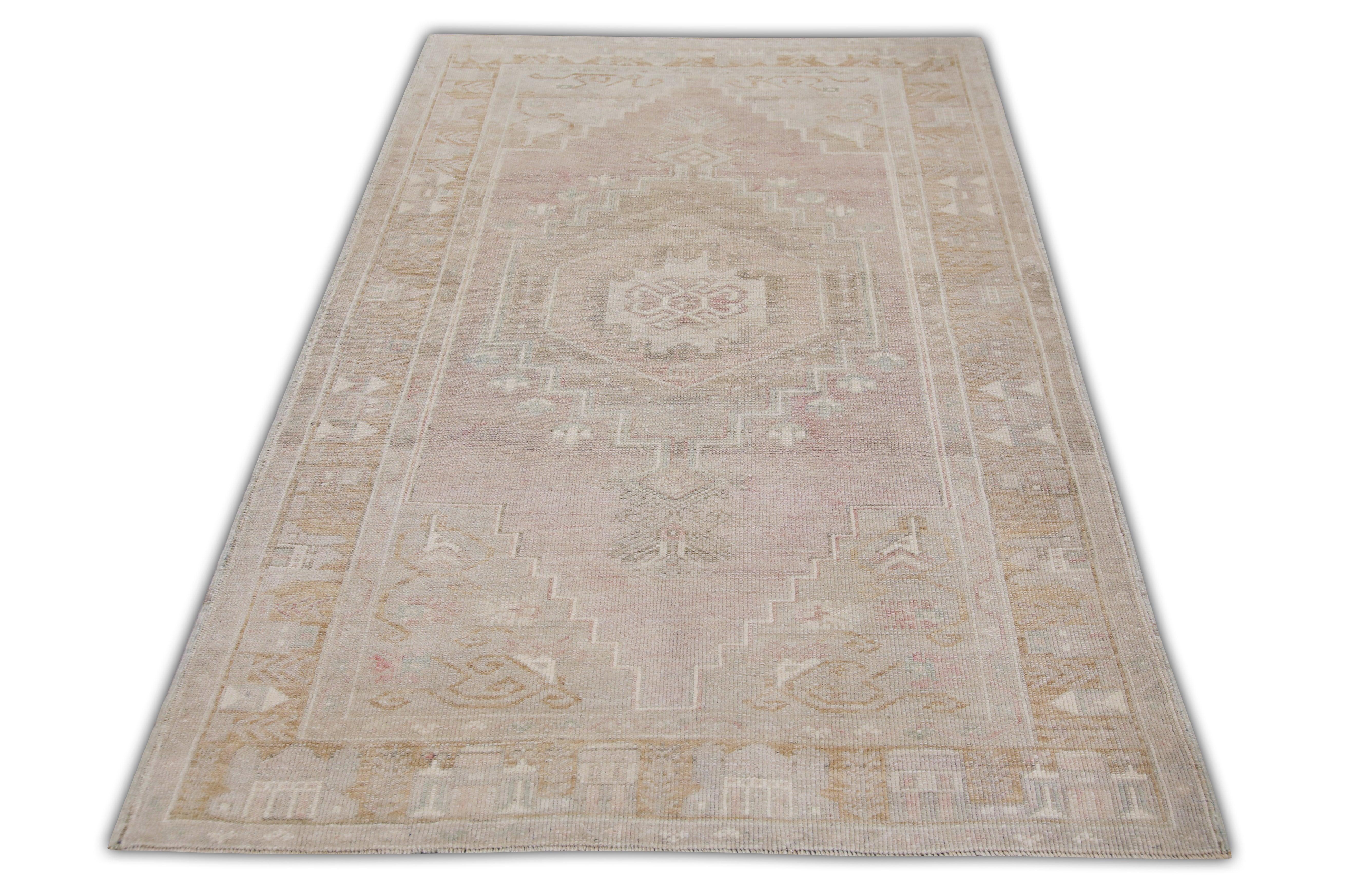Tappeto Vintage Turco Morbido Blush Beige Tessuto a Mano in Lana 4' x 6'1