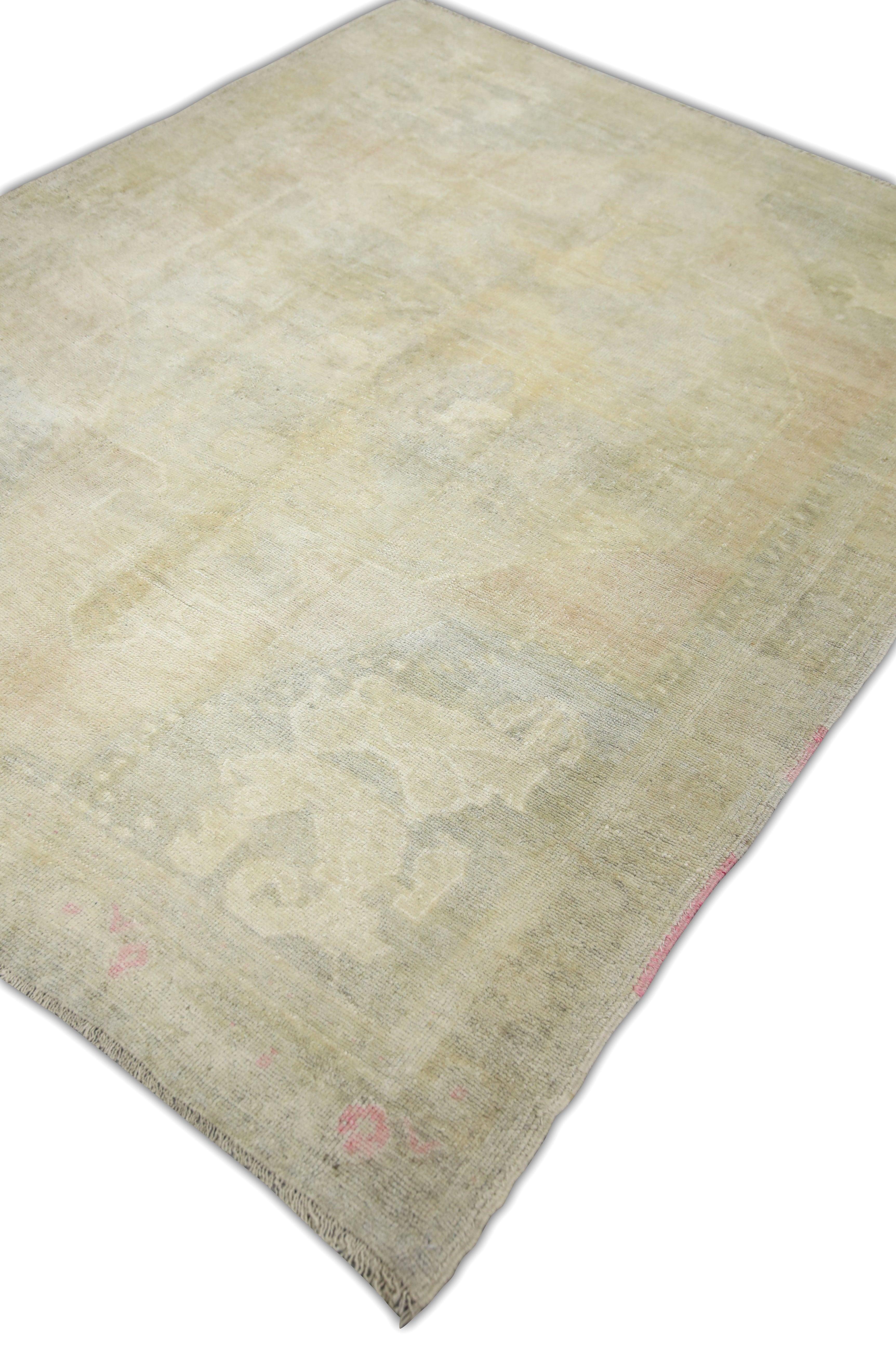 Turkish Vintage Rug Soft Neutral Tones Handwoven Wool Rug 5'3