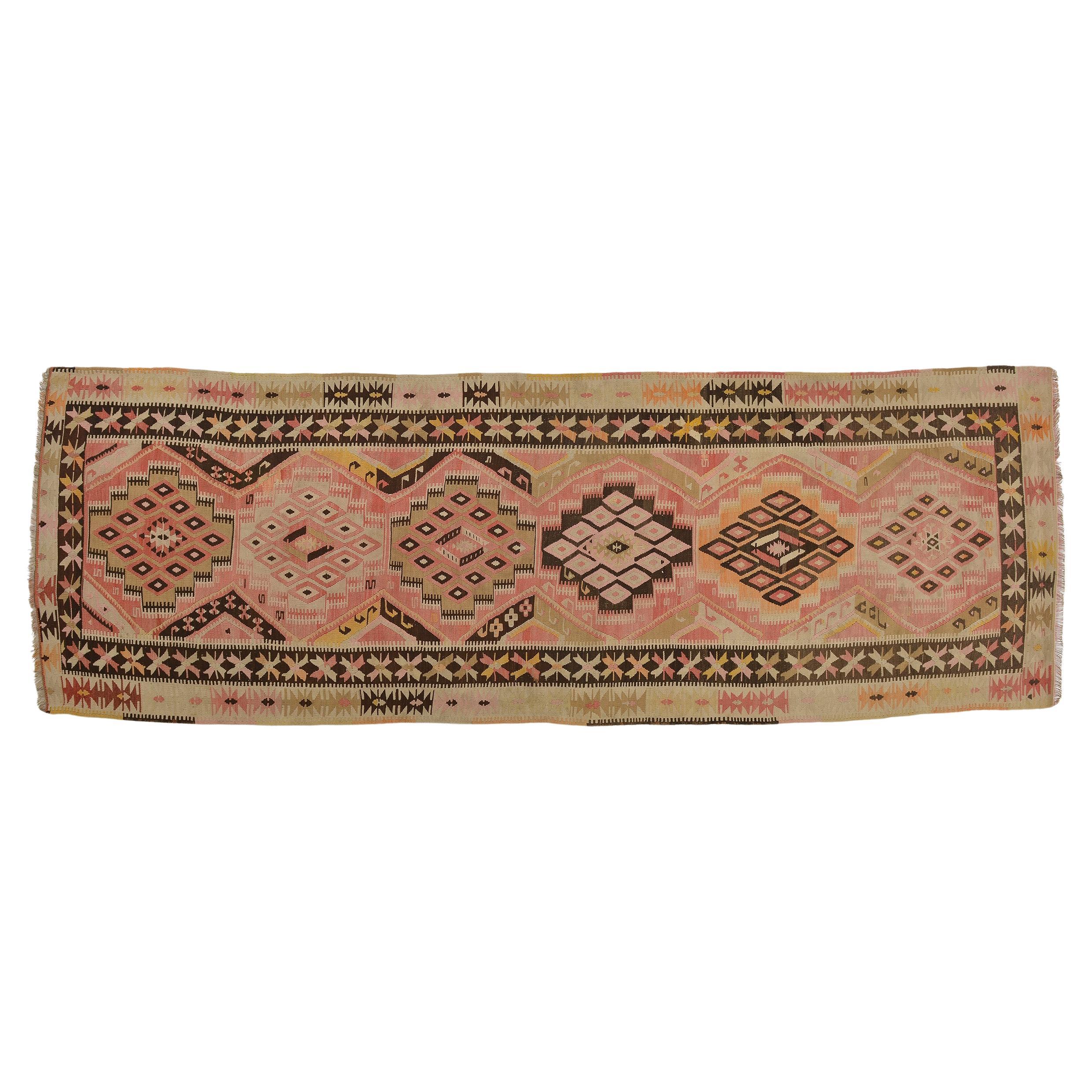 Tapis de couloir Kilim turc vintage en vente