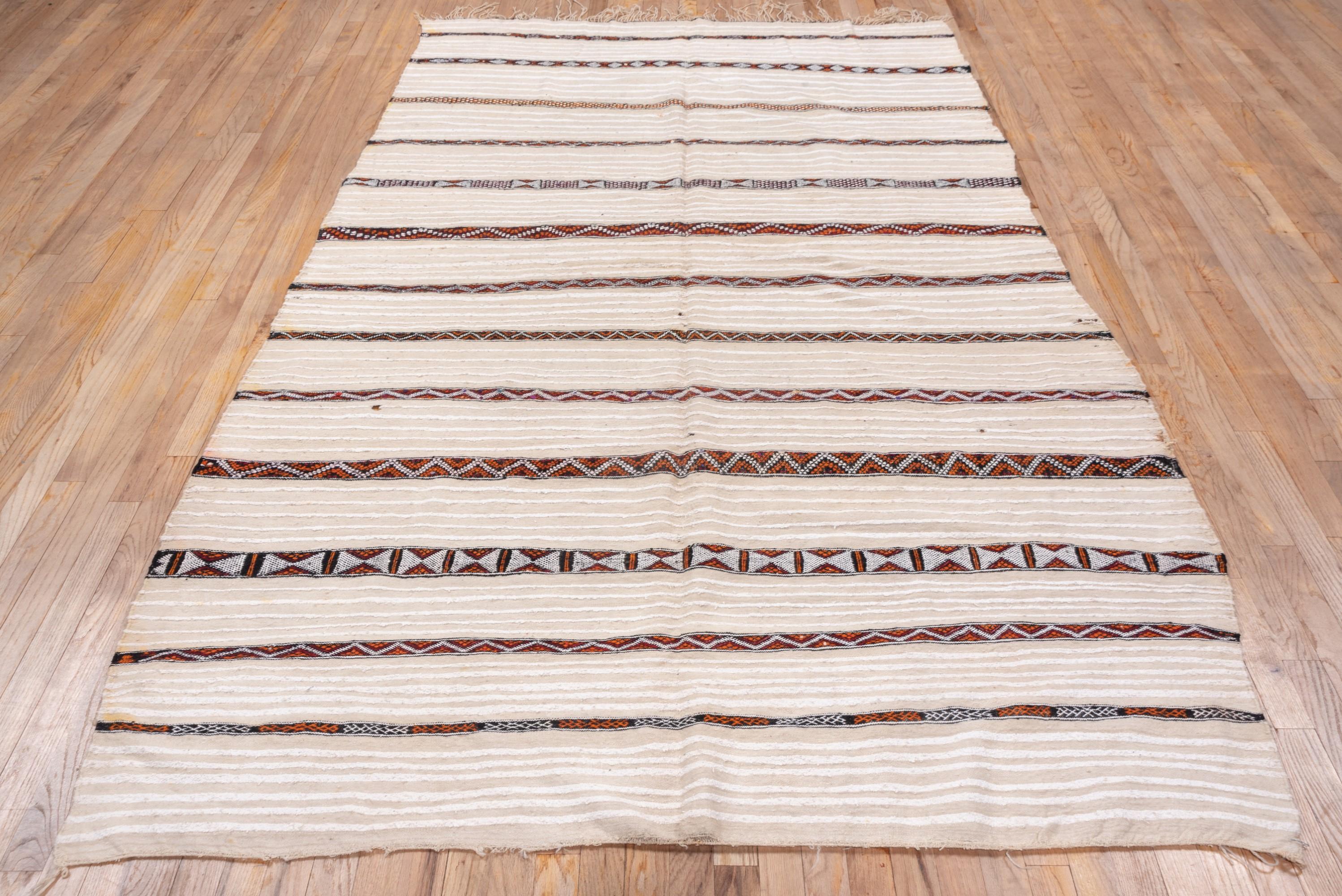 Turco Turkish Wedding Blanket with Zig Zag Design in vendita