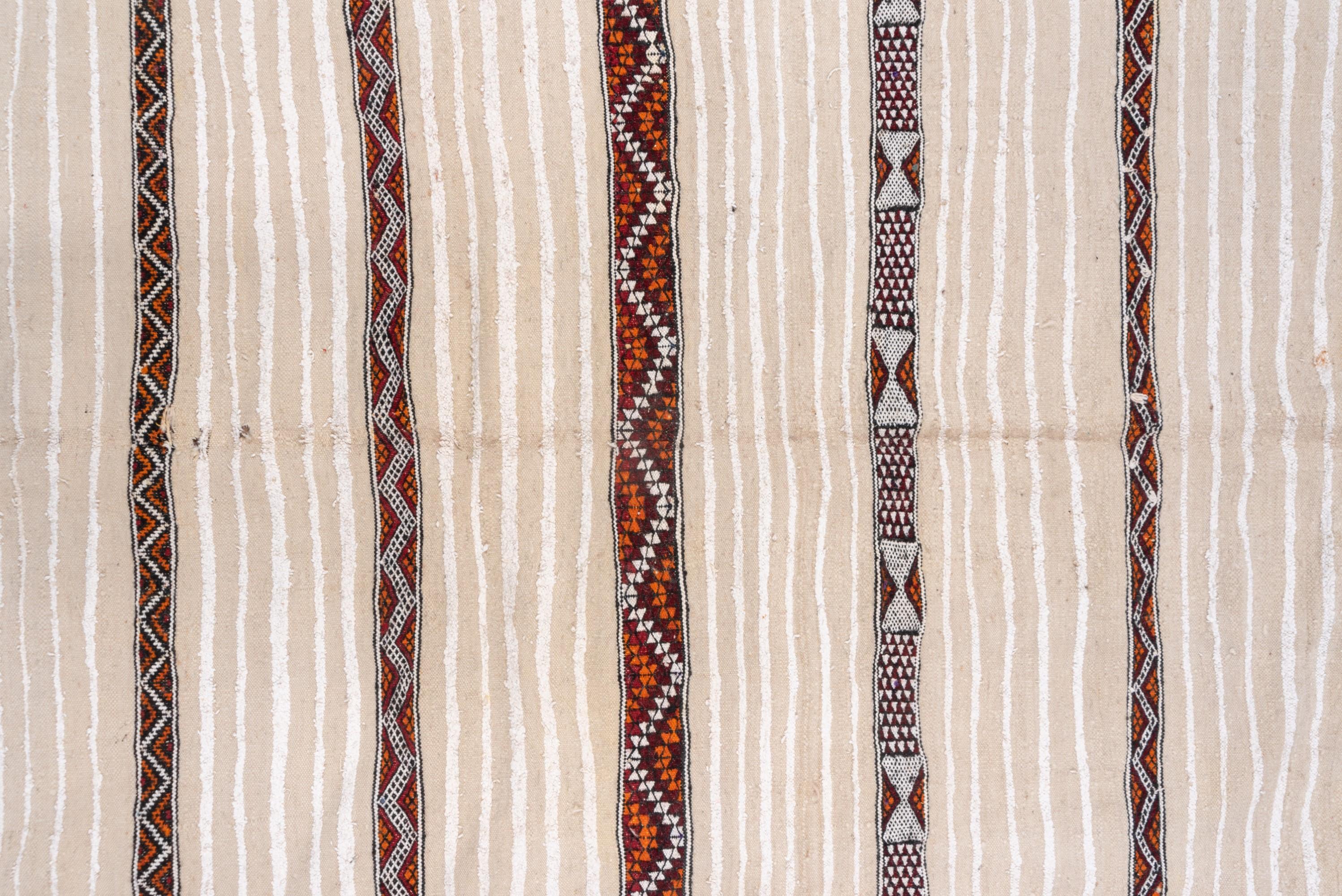 Annodato a mano Turkish Wedding Blanket with Zig Zag Design in vendita