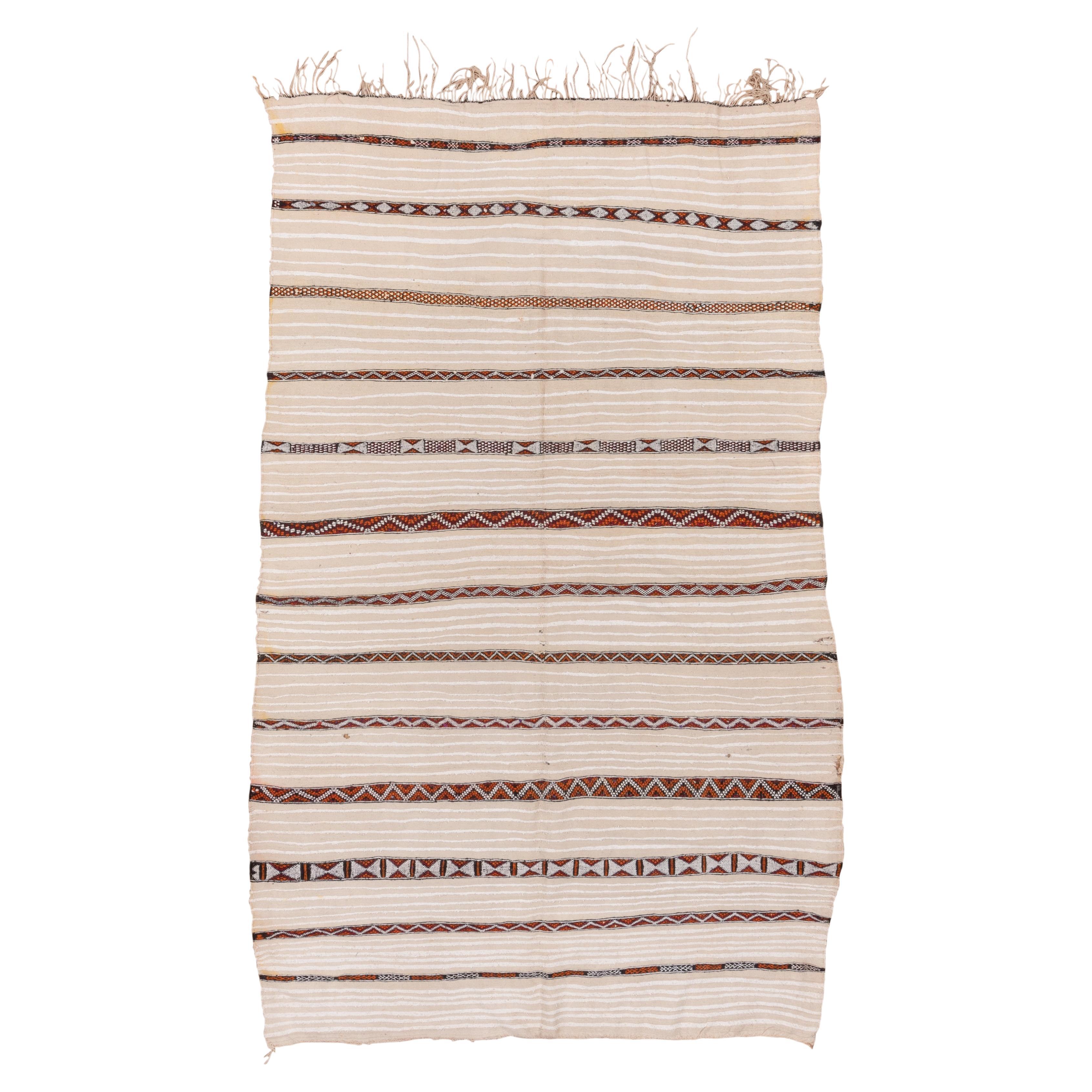 Turkish Wedding Blanket with Zig Zag Design in vendita