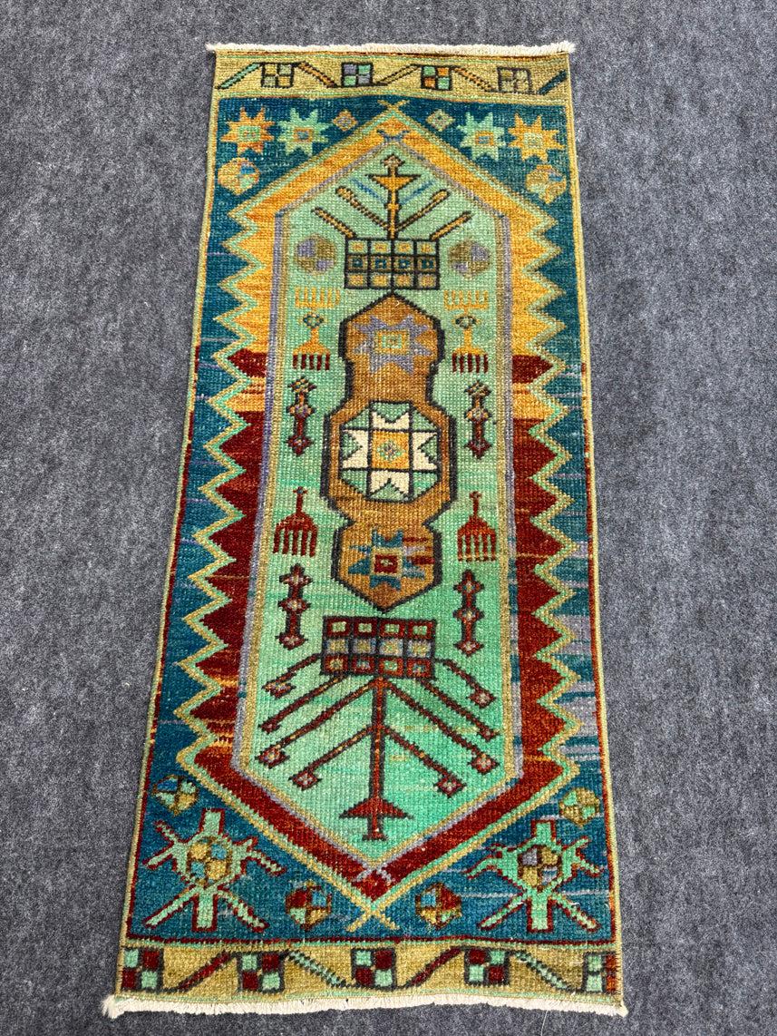 Turkish Yastik Rug 1'5