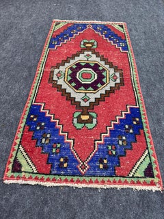 Turkish Yastik Rug 1'8" x 3'4" #23918