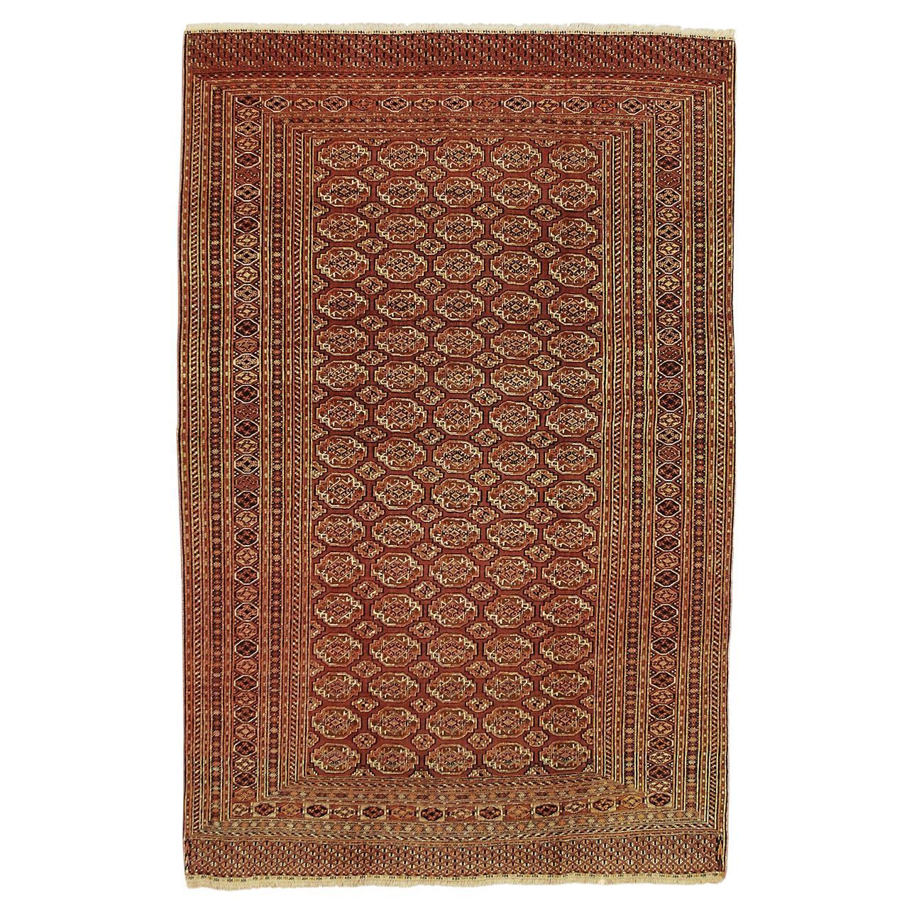 Turkmenischer Buchara-Teppich mit Tekke Göl-Muster im Angebot