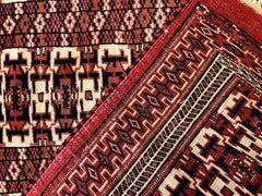 Turkmen Carpet Circa 1950 - 140x102 - No. 955
