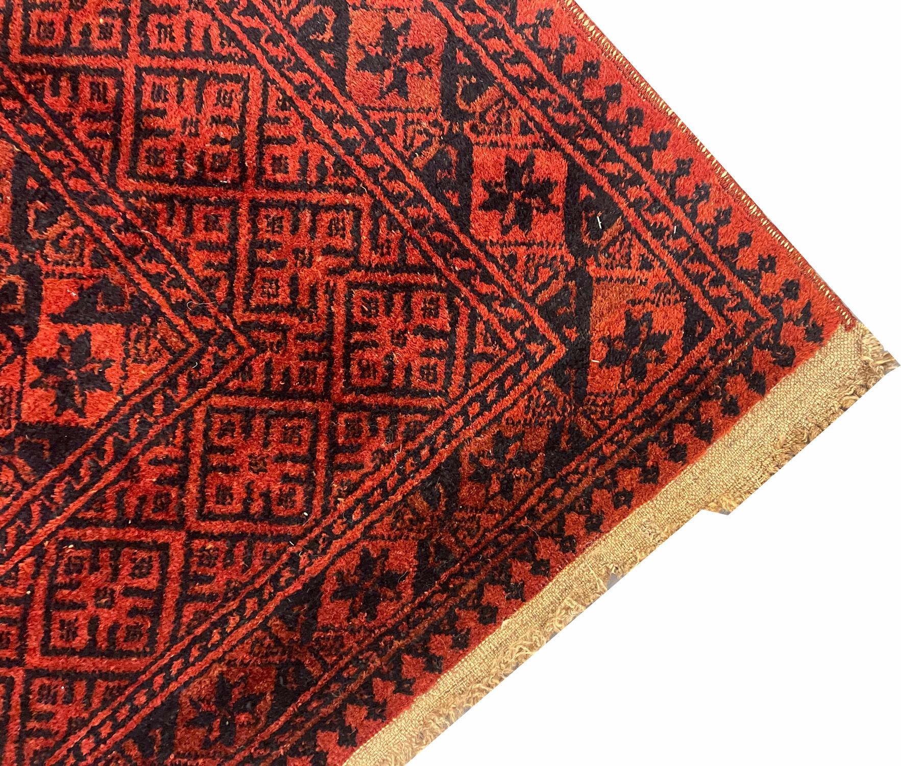 Vegetable Dyed Turkmen Carpet Hand-Knotted Red Wool Rug Oriental Livingroom Rug For Sale