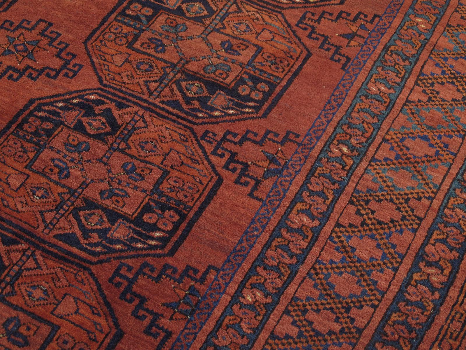 Hand-Knotted Turkmen Main Carpet 'DK-114-1'