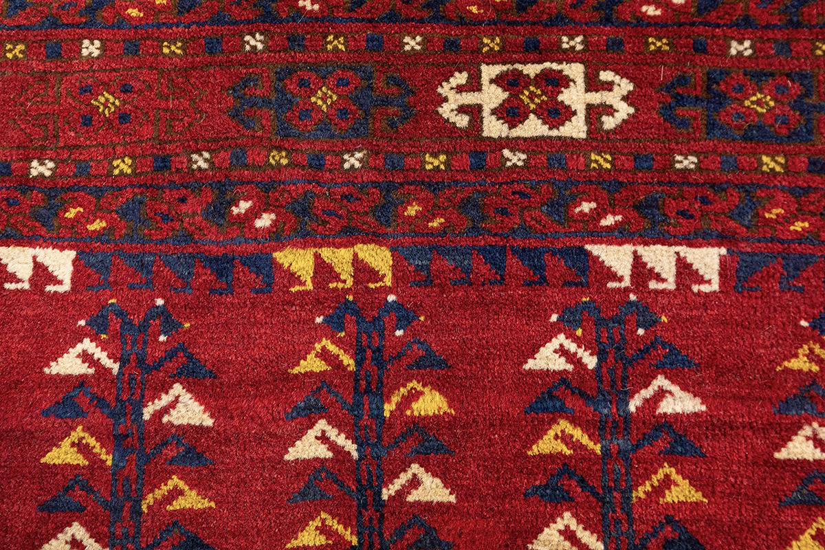 Turkmenischer Teppich Tekke Chuval (Handgeknüpft) im Angebot