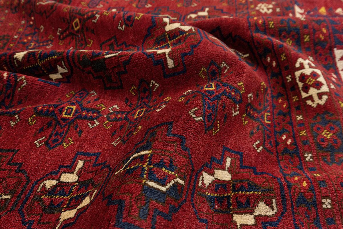 Turkmenischer Teppich Tekke Chuval im Angebot 2