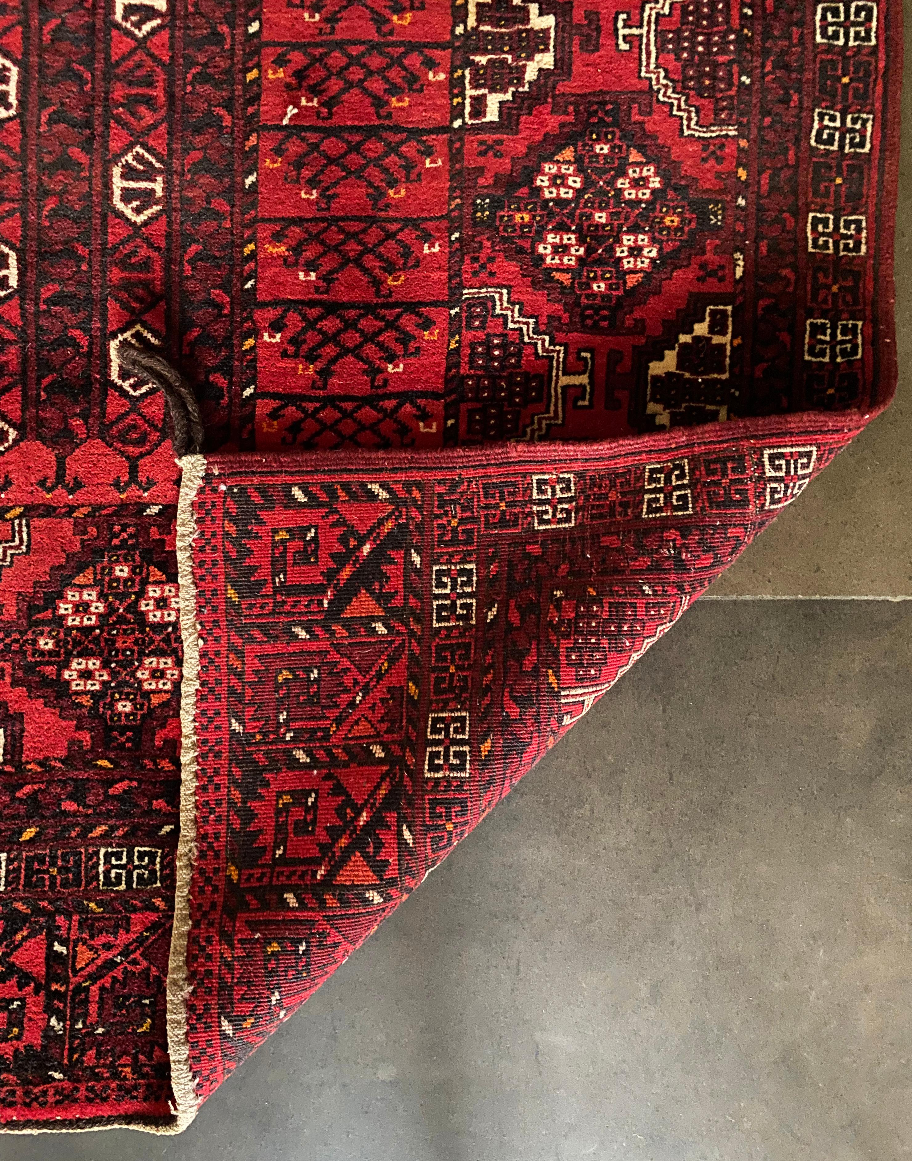 Turkmenistan Ersari Tent Door Rug with Stunning Tribal Motif, Mid-20th Century For Sale 1