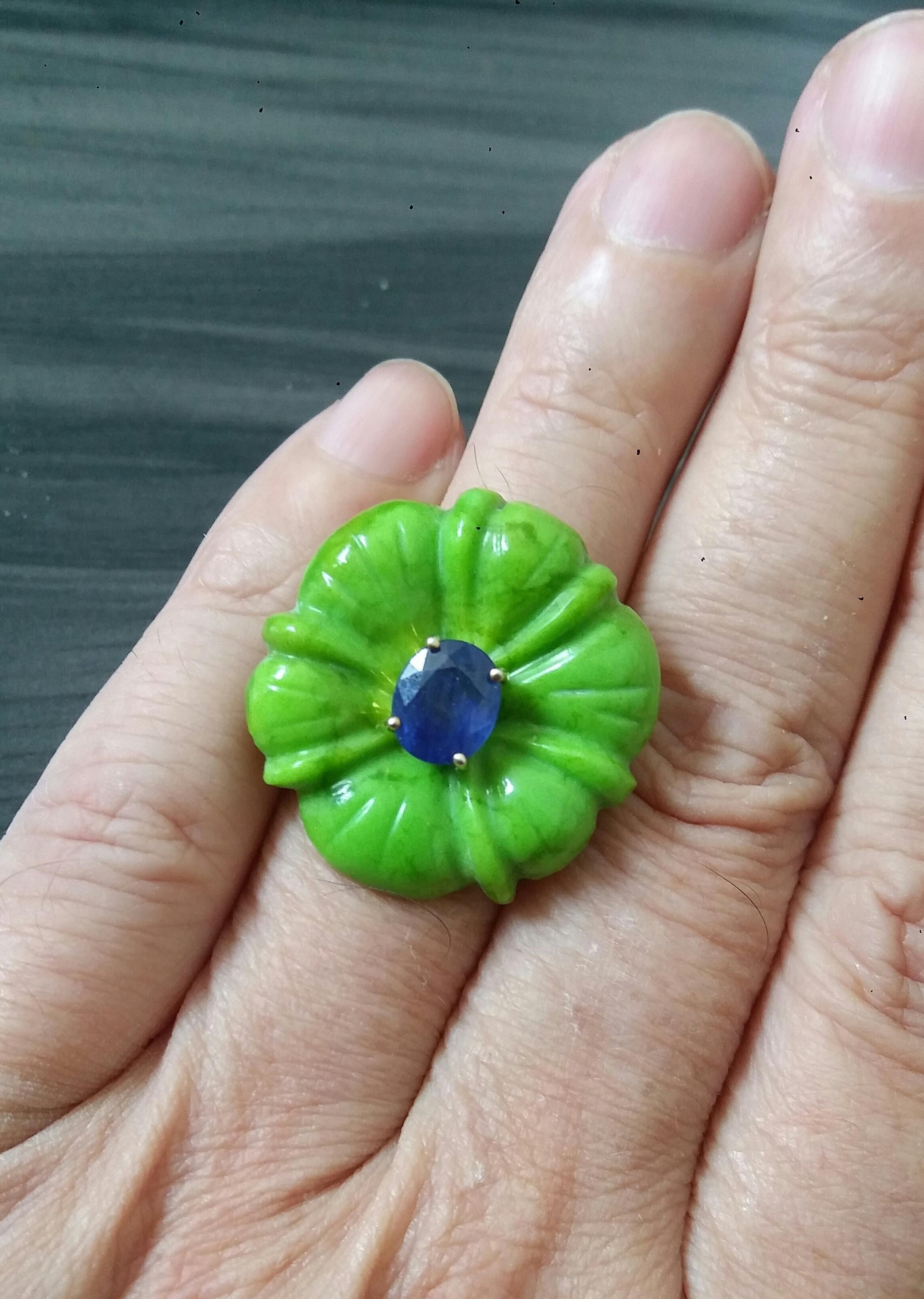 For Sale:  Turkmenistan Green  Turquoise Flower Blue Sapphire Solid 14 Kt Gold Fashion Ring 10