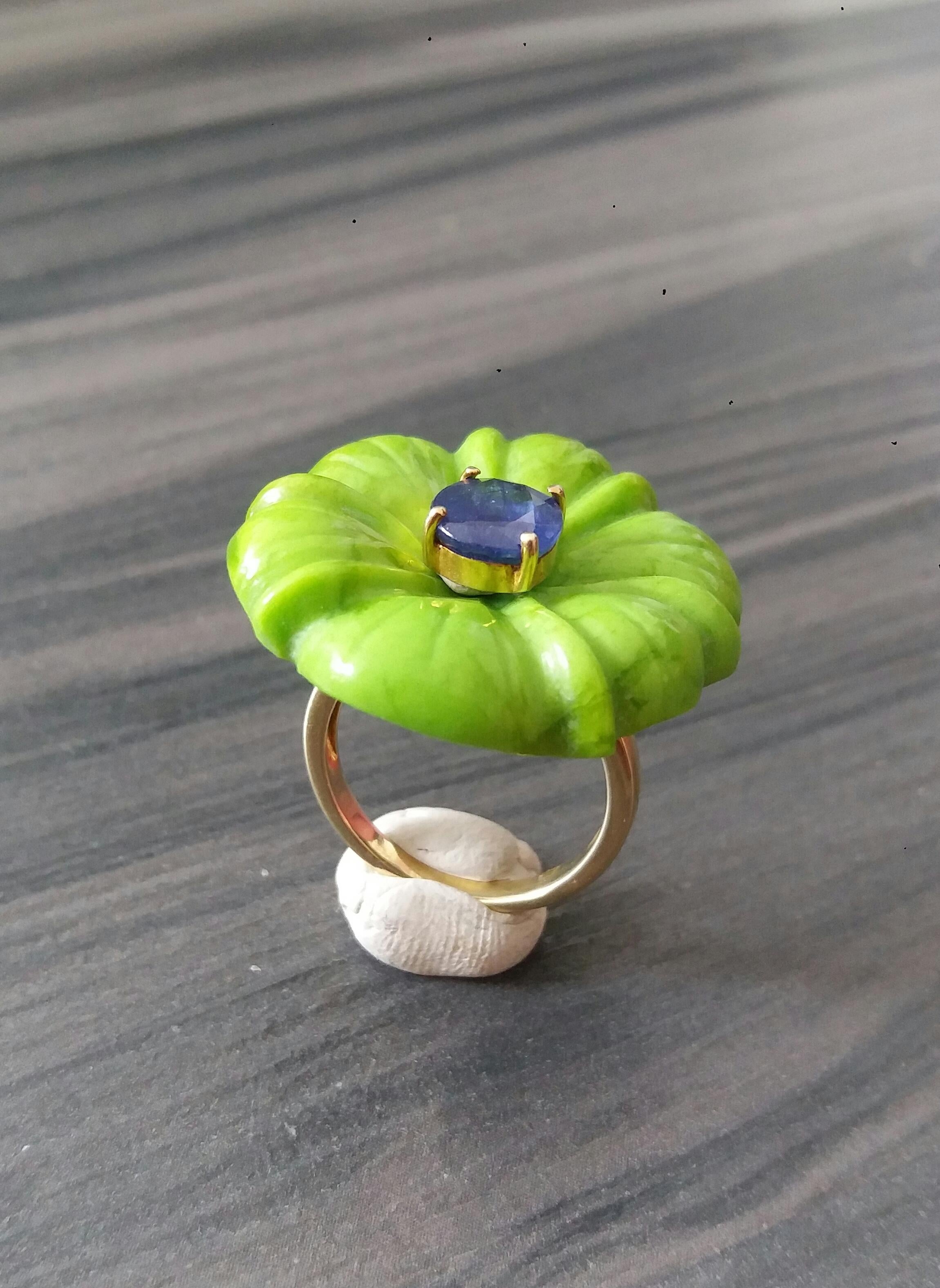 For Sale:  Turkmenistan Green  Turquoise Flower Blue Sapphire Solid 14 Kt Gold Fashion Ring 7