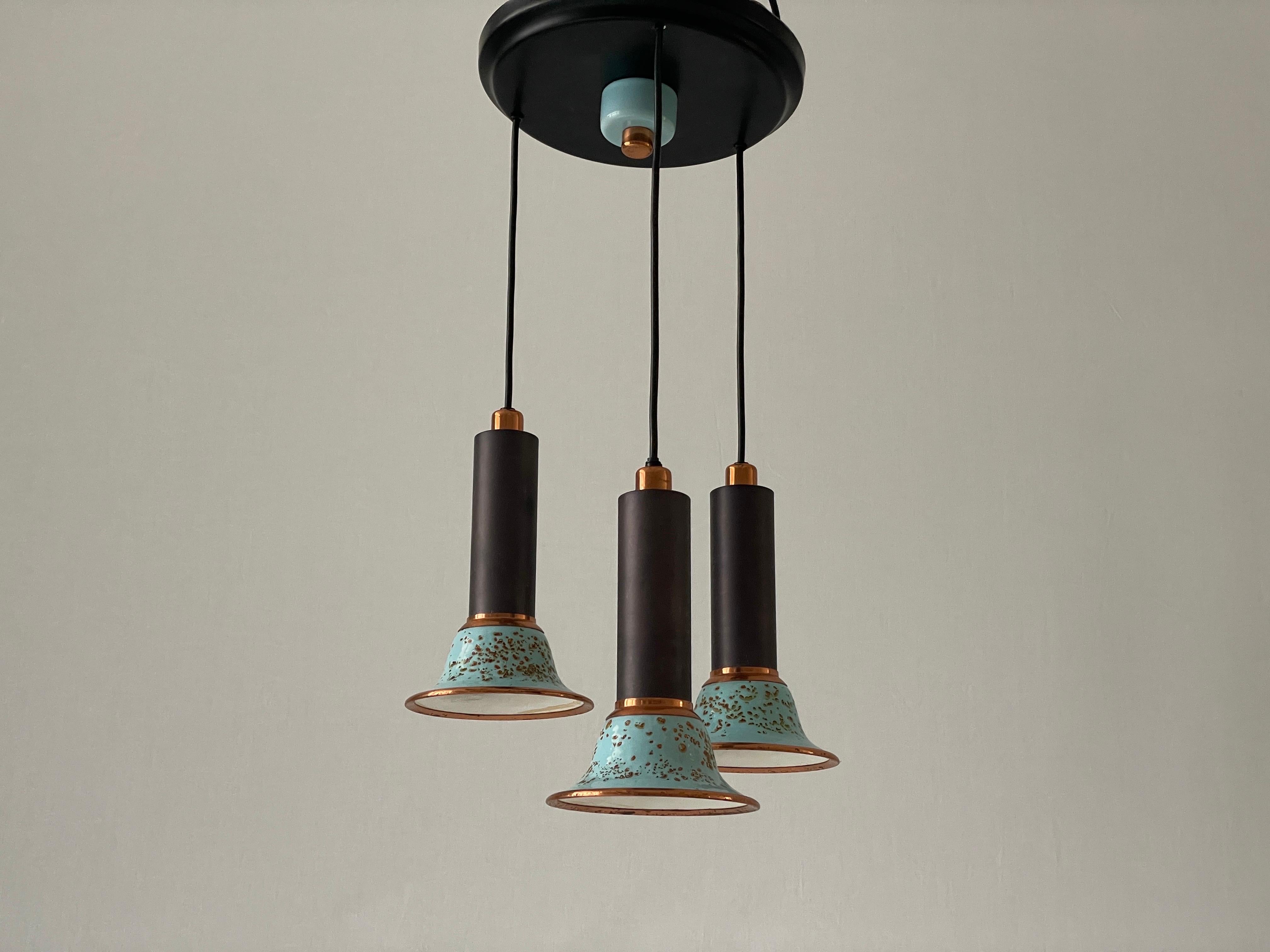 Mid-Century Modern Turkois Enamel 3 Shade Cascade Lamp by VEB Leuchten, 1960s, Germany For Sale