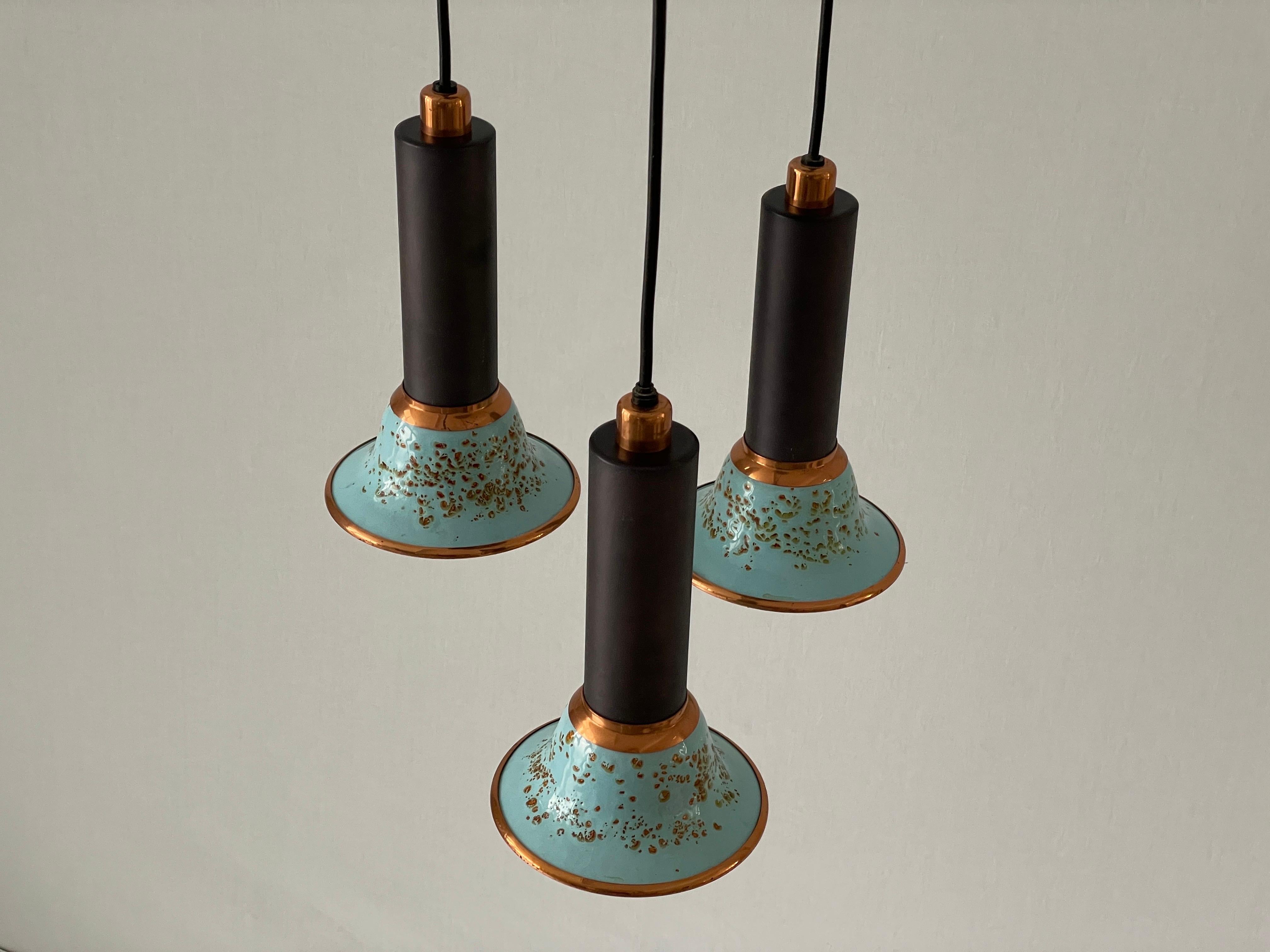 Turkois Enamel 3 Shade Cascade Lamp by VEB Leuchten, 1960s, Germany For Sale 2