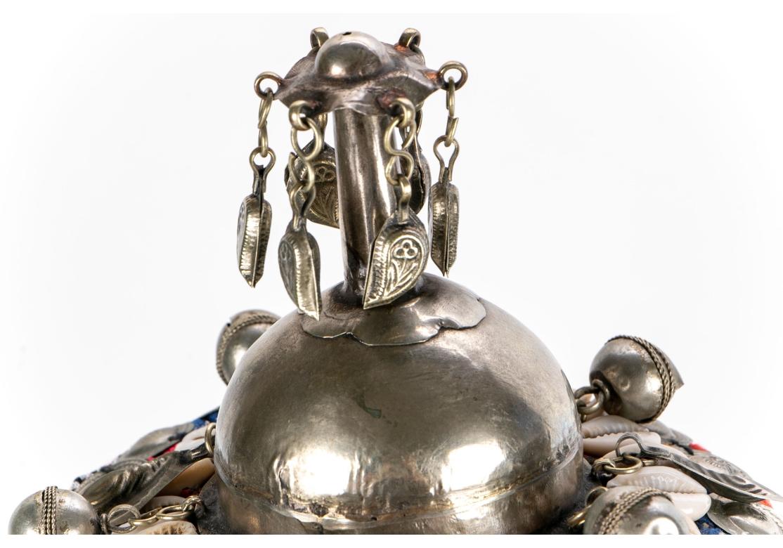 Turkomanisches Stammeszeremoniell  Kopfschmuck (Stammeskunst) im Angebot