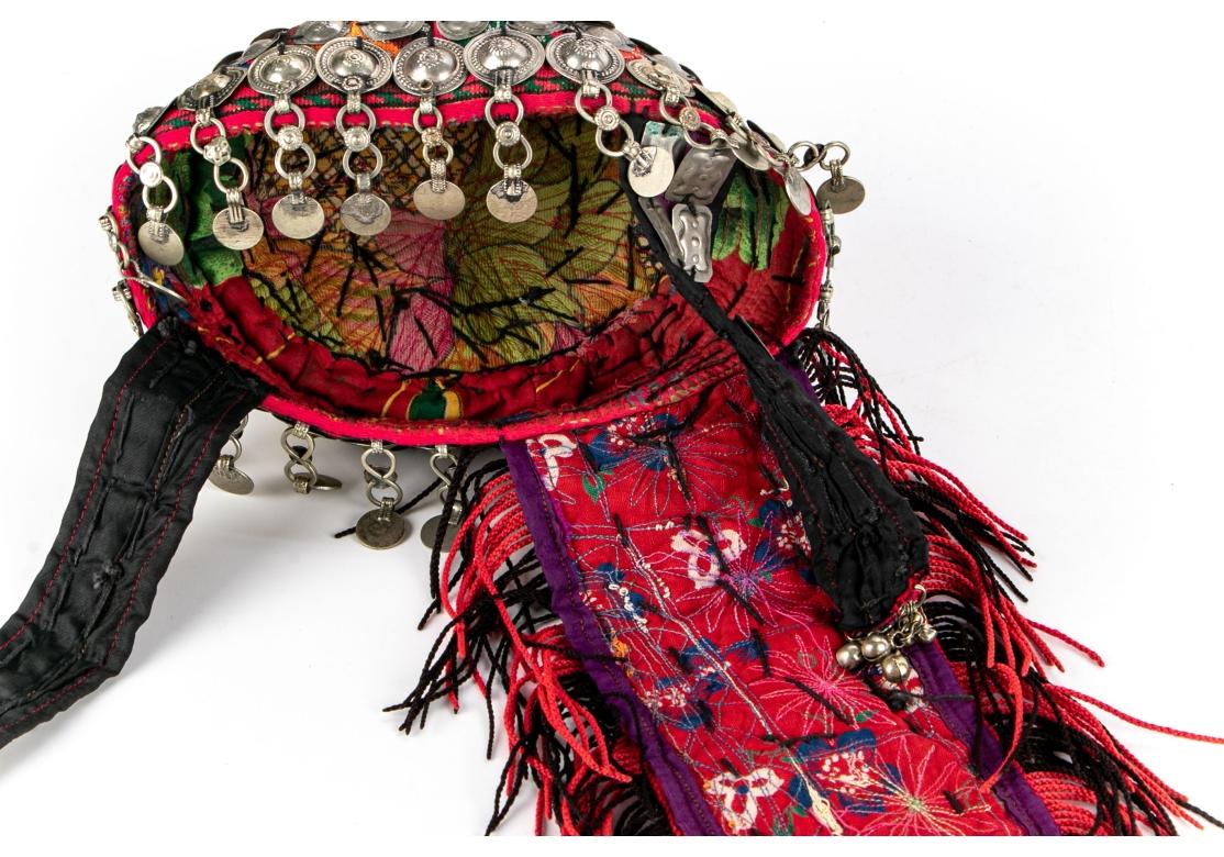 Turkomanisches Stammeszeremoniell  Kopfschmuck (Asiatisch) im Angebot