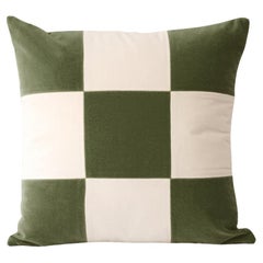 Turmalina Dry Green Velvet Deluxe Handmade Decorative Pillow
