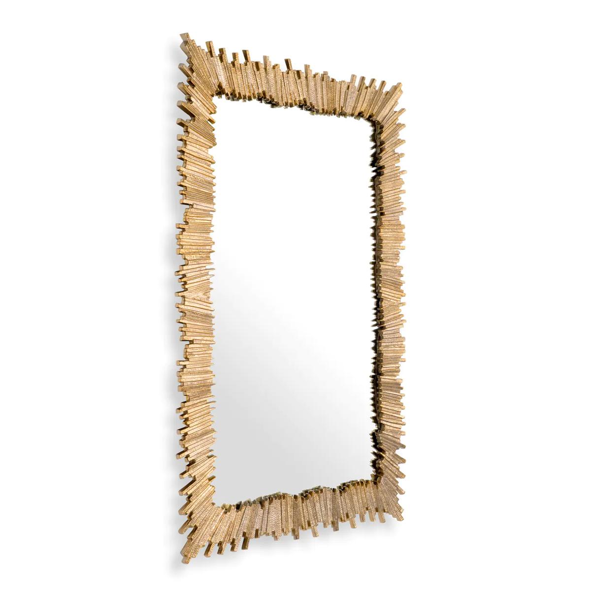 Mirror Turman Gilt with frame in casted aluminium
in gold finish, with clear mirror glass. With cleat to
hang the mirror vertically or horizontally.
