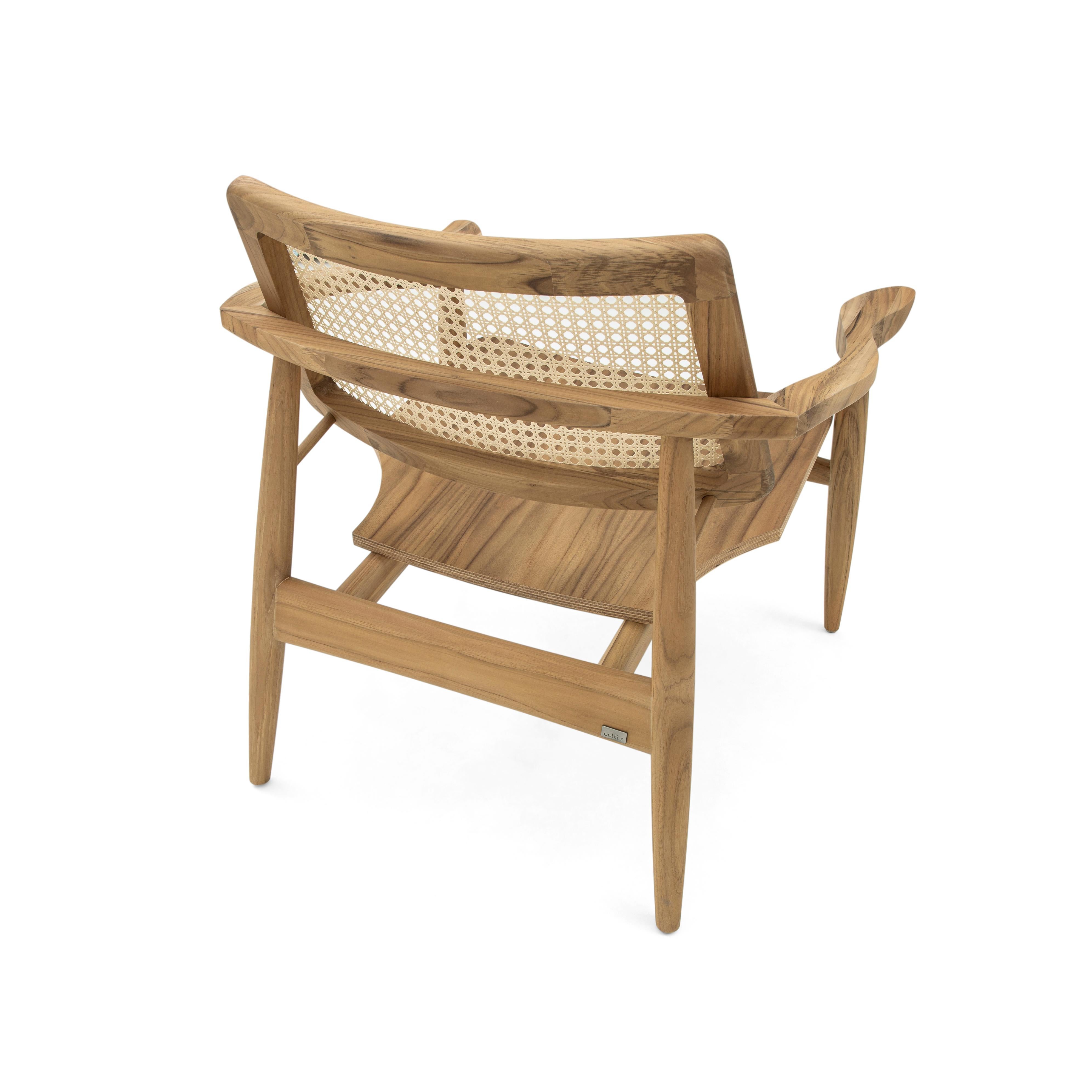 Fauteuil Turn à dossier en rotin avec assise en bois façonné, finition en bois de teck en vente 2