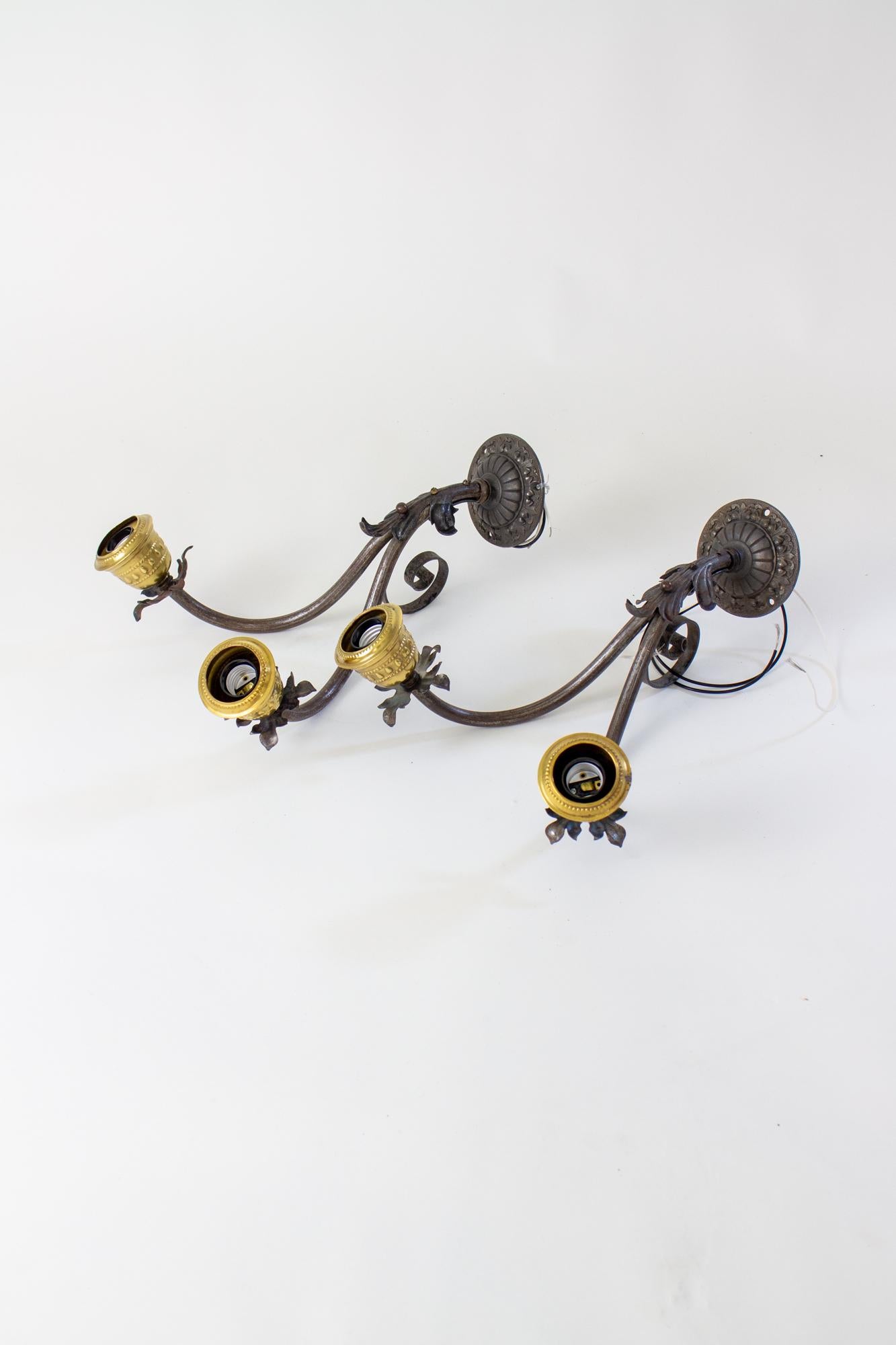 Turn of the 20th Century French Wrought Iron and Brass Sconces For Sale 1