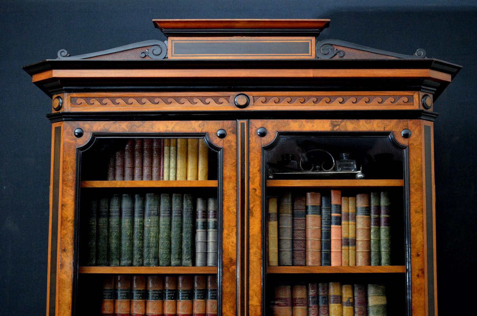 Turn of the Century Burr Walnut and Ebonized Bookcase In Excellent Condition In Whaley Bridge, GB